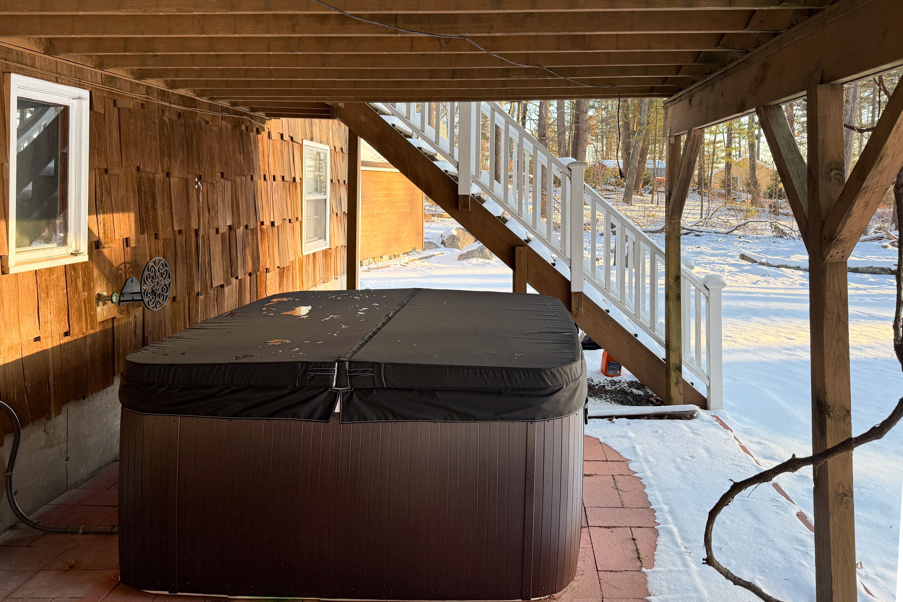 Patio | Hot Tub