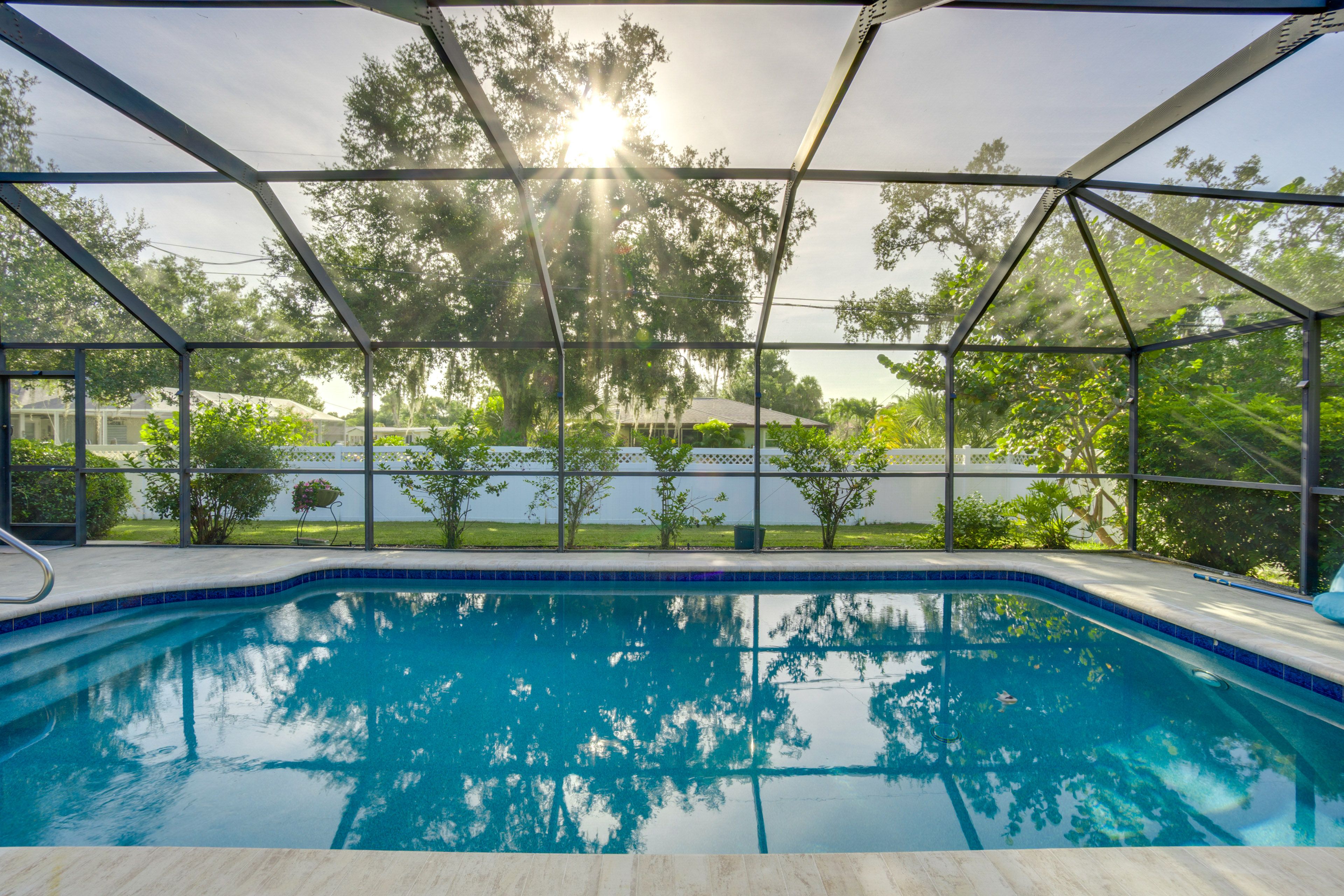 Heated Outdoor Pool | Pool Toys | Beach Gear