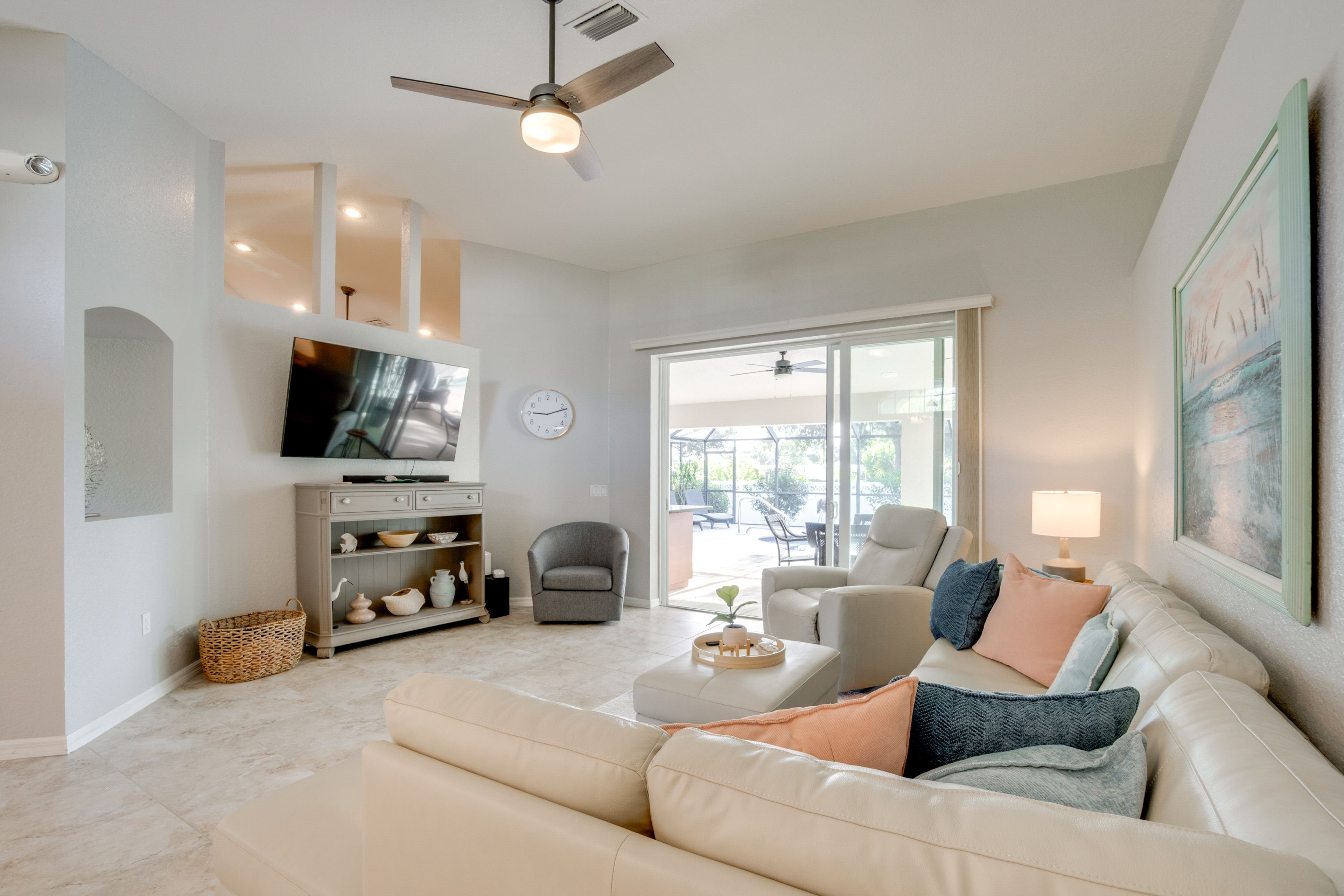 Interior | Single-Story Home | Central A/C | Electric Heating