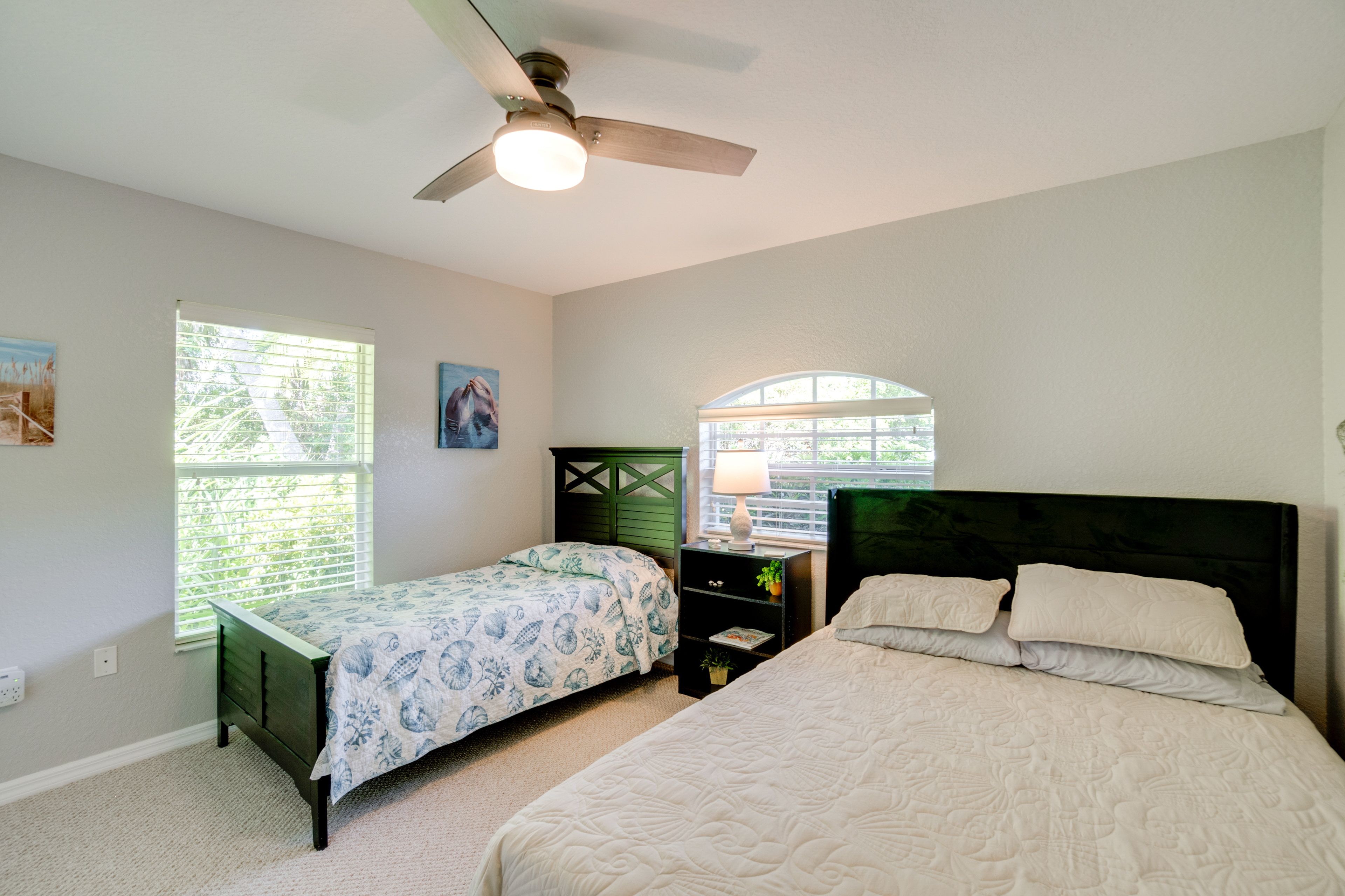 Bedroom 3 | Twin Bed | Queen Bed | Pack 'n Play
