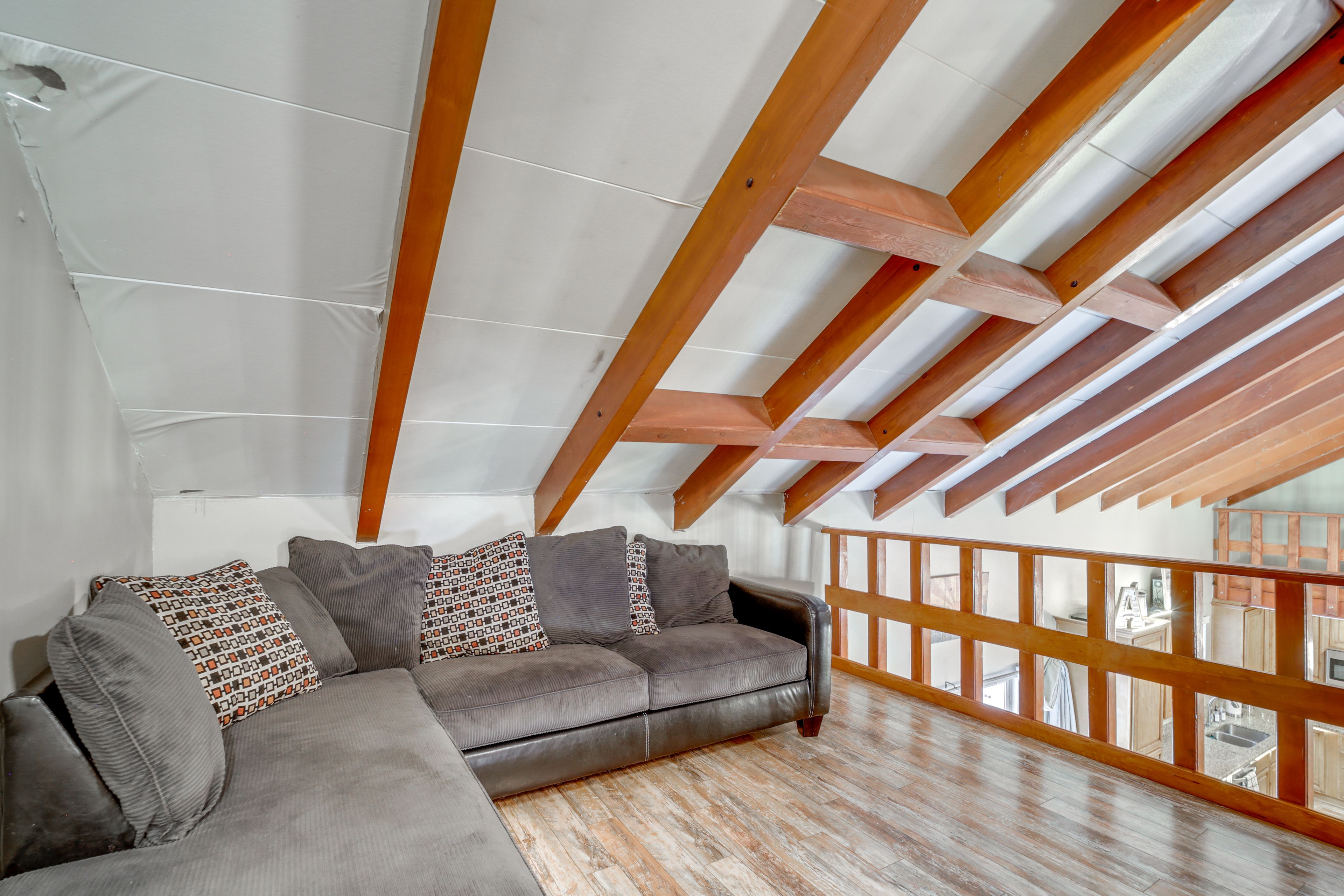 Loft | Sectional Sofa | 2nd Floor