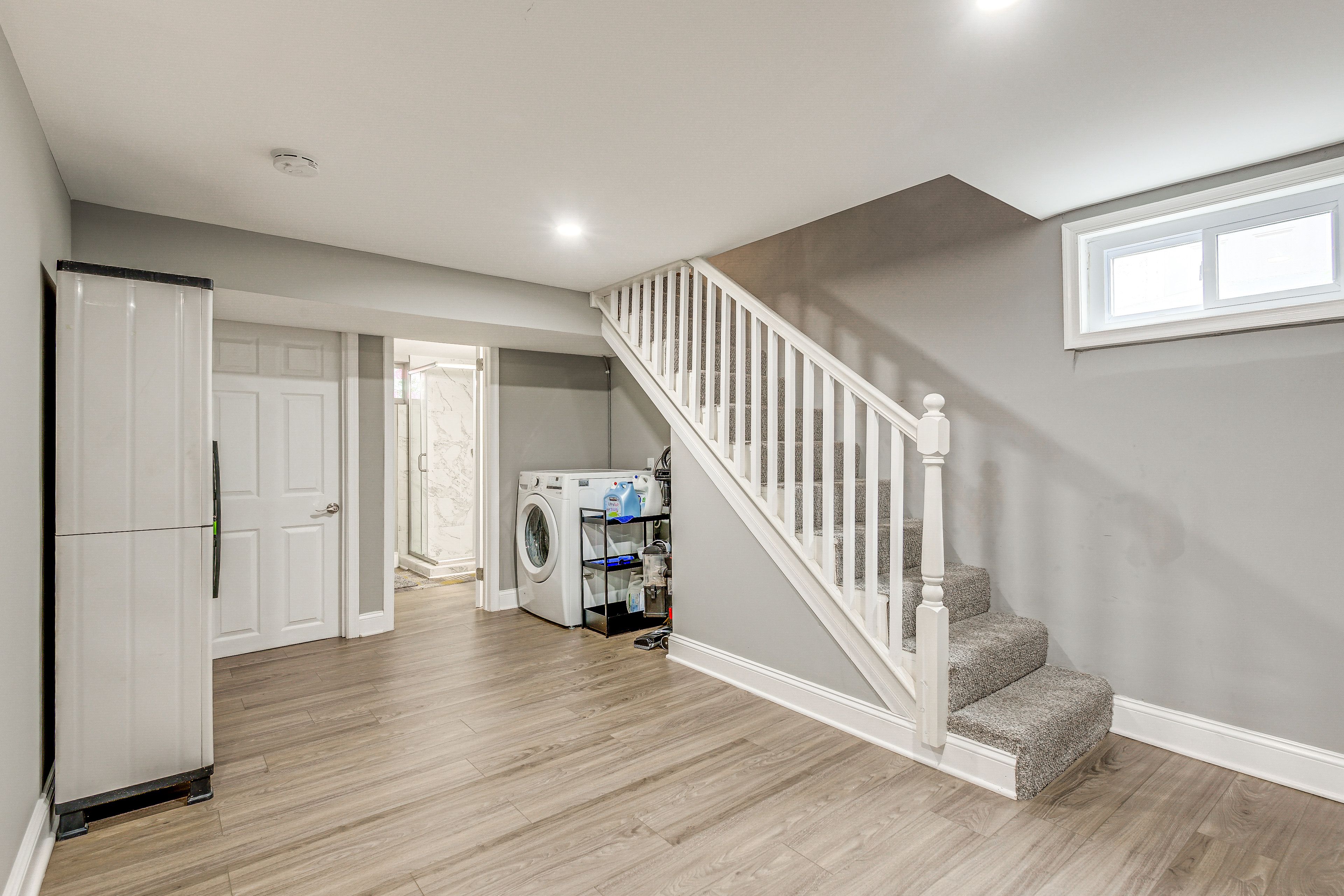 Basement | Washer/Dryer