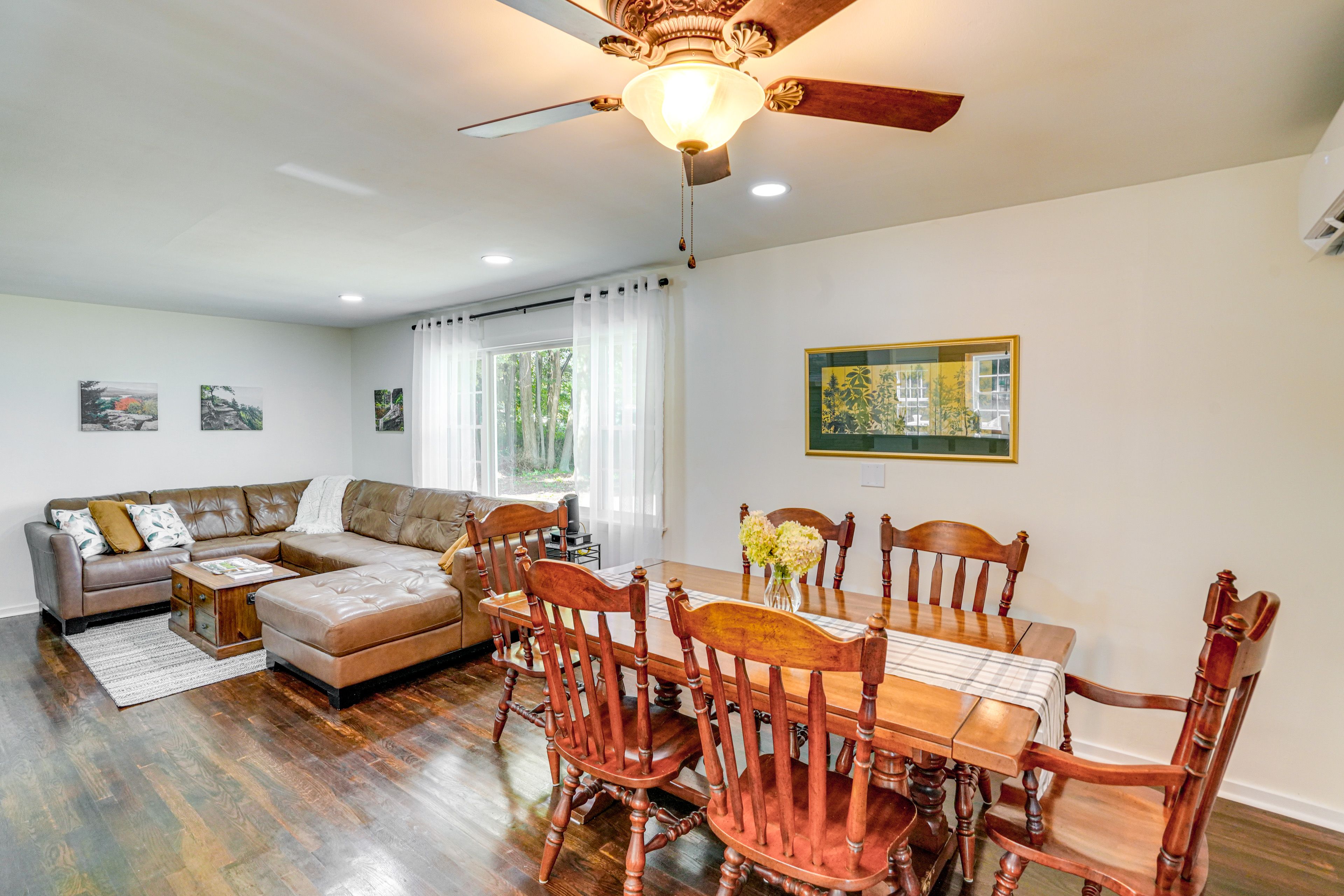 Dining Area | Free WiFi | Single-Story Property