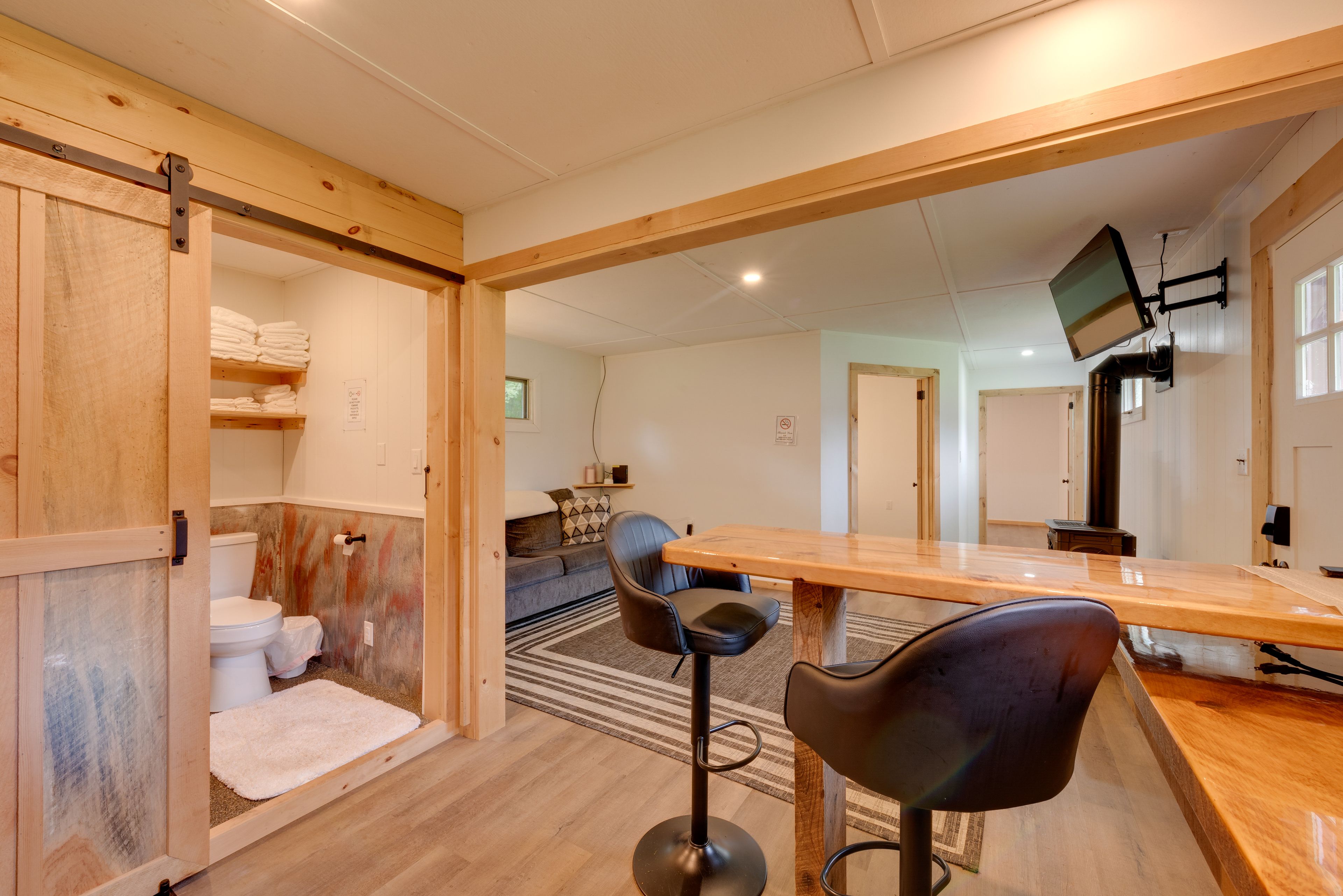 Breakfast Bar
