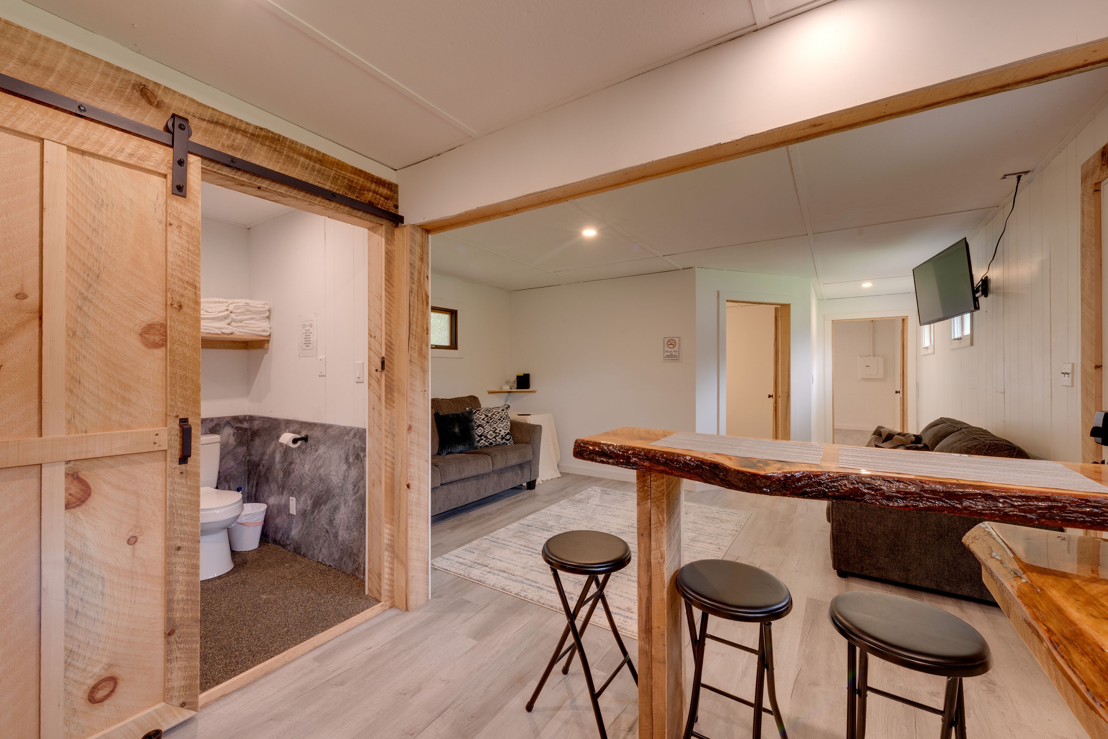 Breakfast Bar