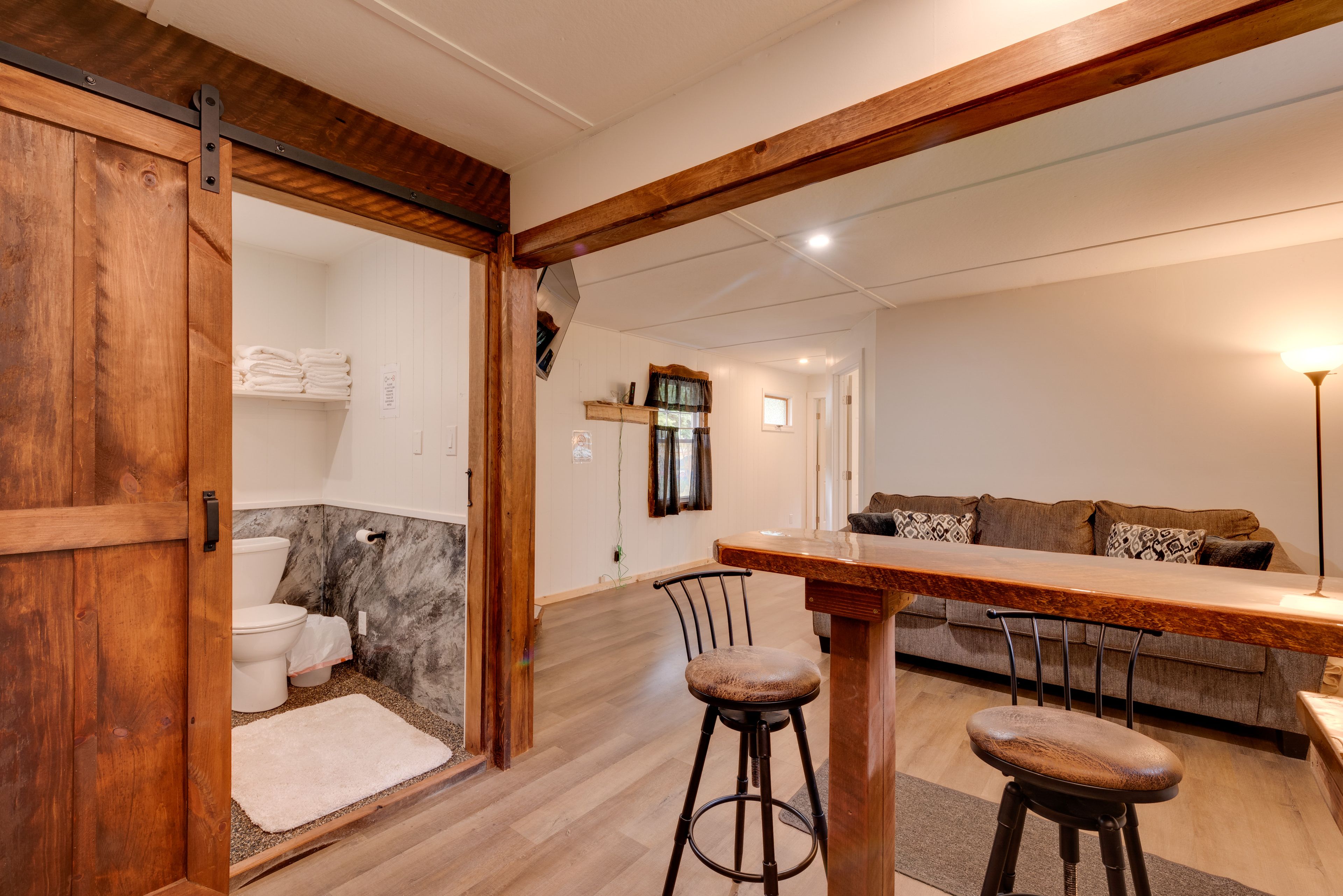 Breakfast Bar