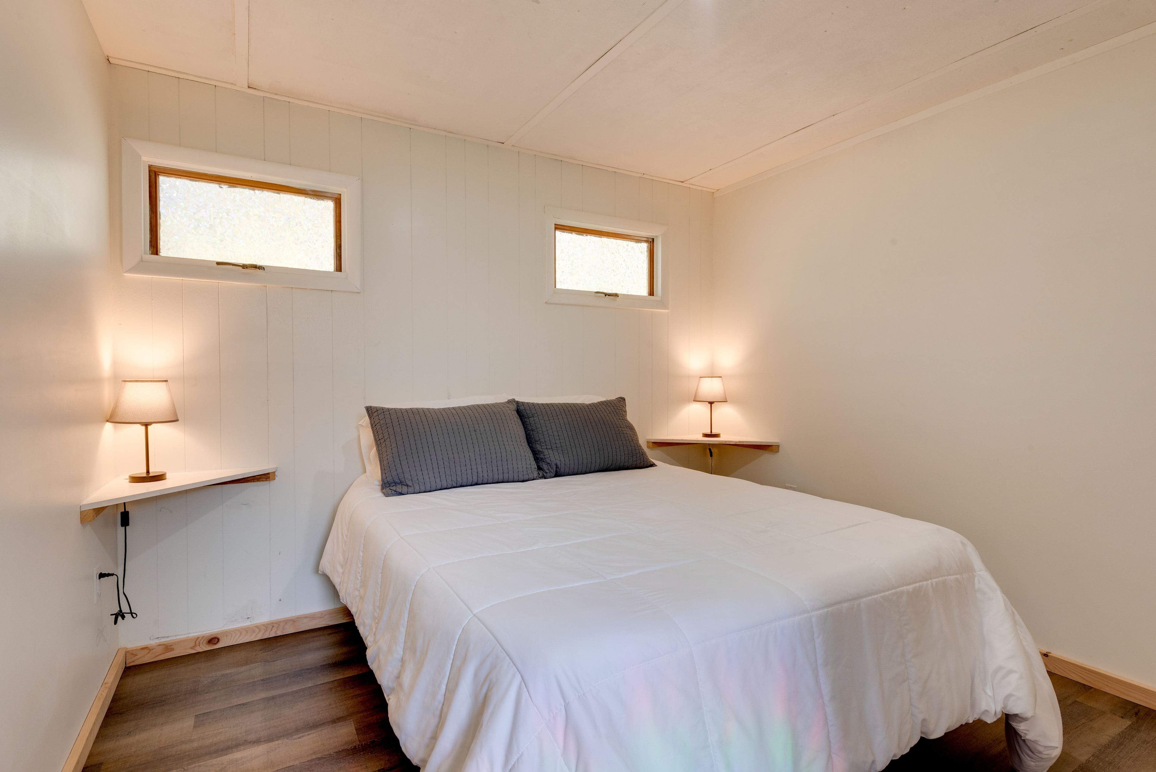 Bedroom 1 | Queen Bed | Linens Provided