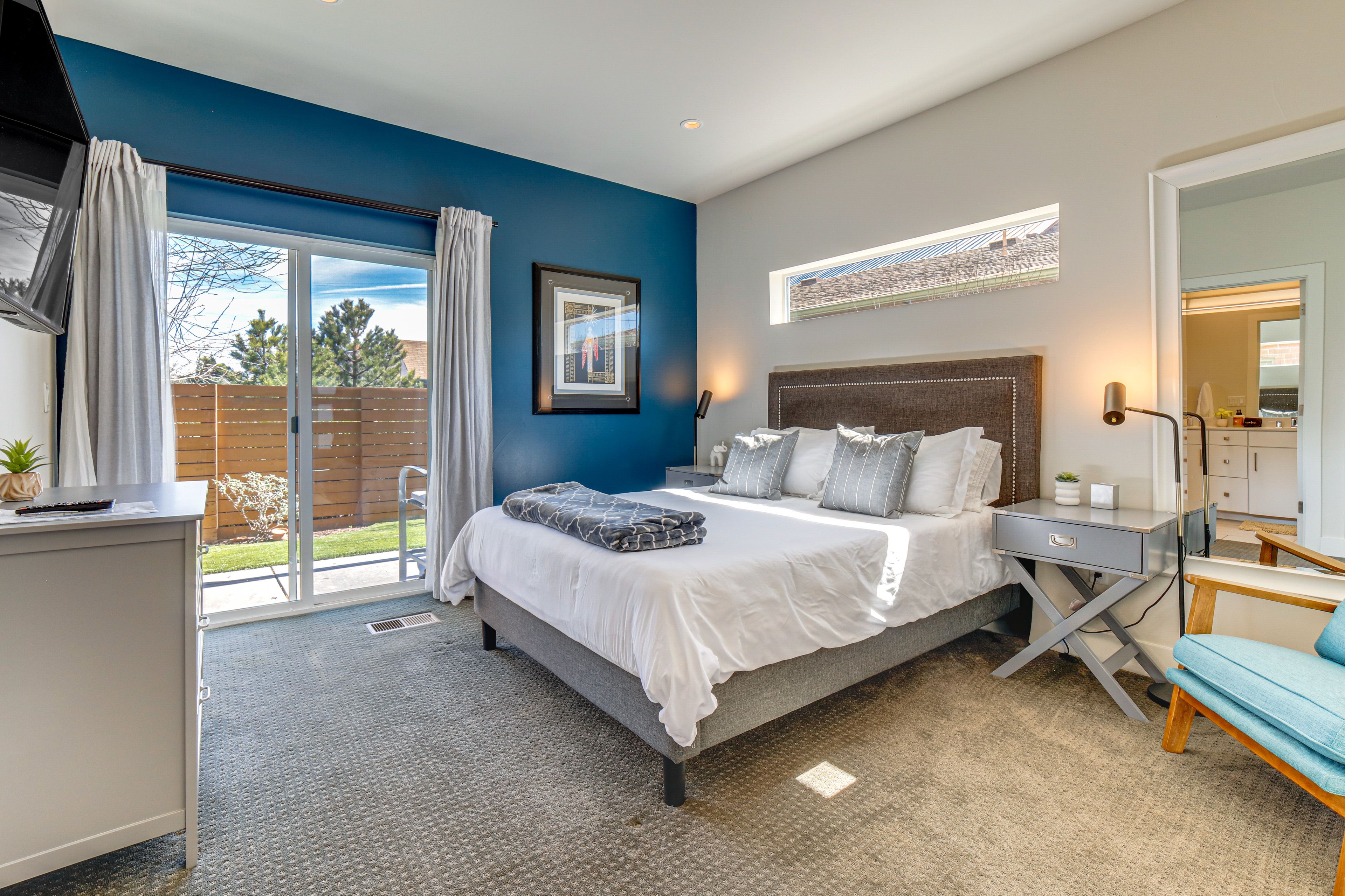 Bedroom 2 | Queen Bed | Smart TV | En-Suite Bathroom | 1st Floor