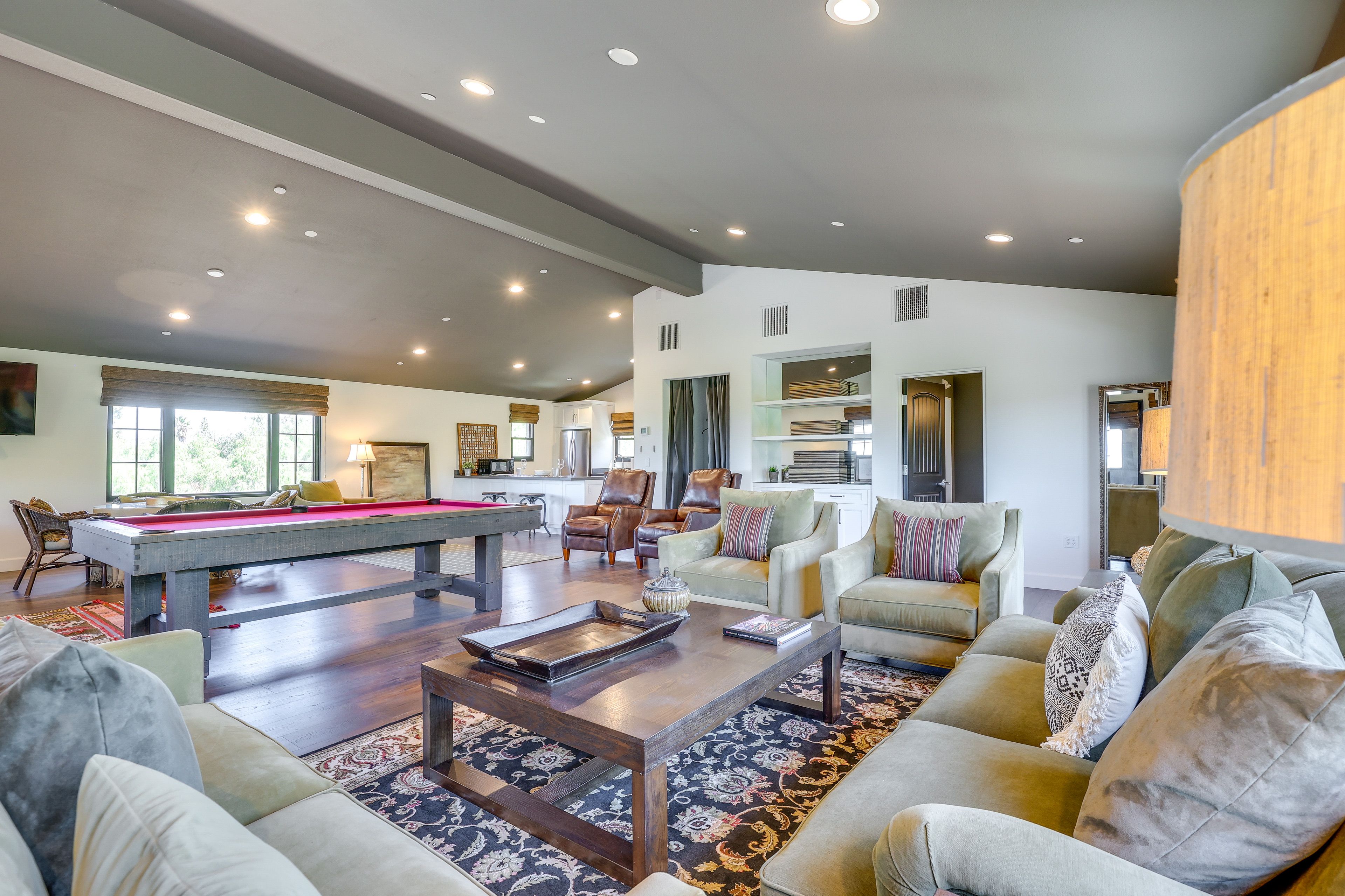 Living Area | Free WiFi | Central A/C & Heating