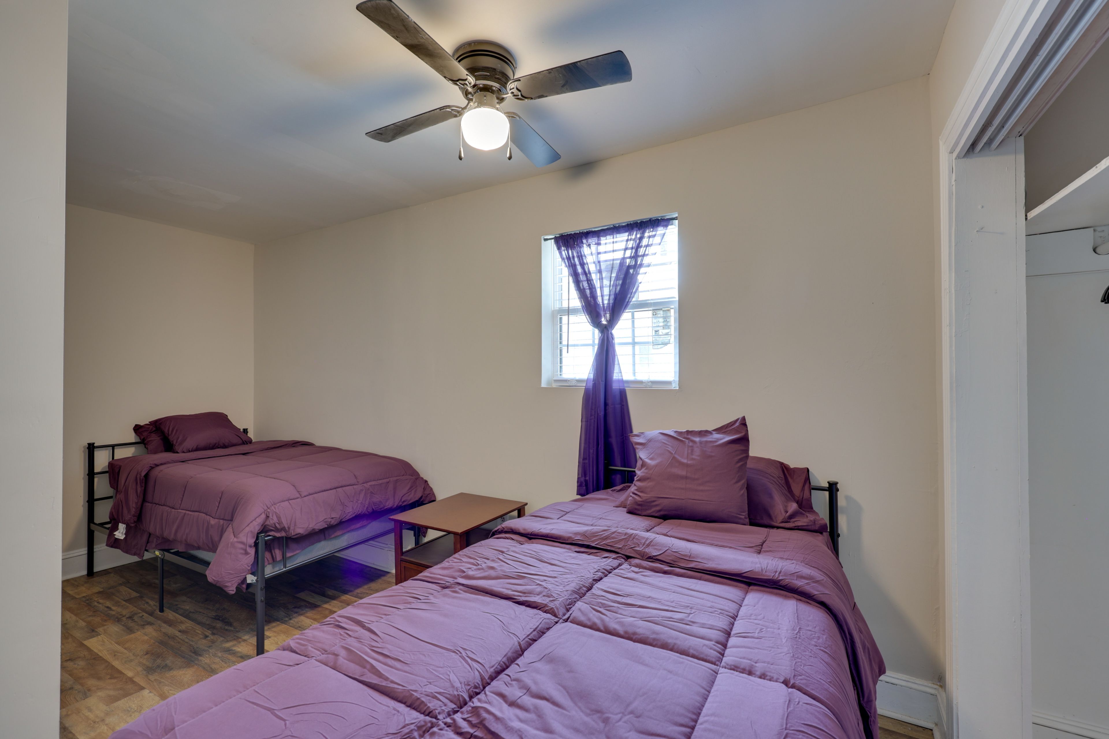 Bedroom 4 | 2 Twin Beds