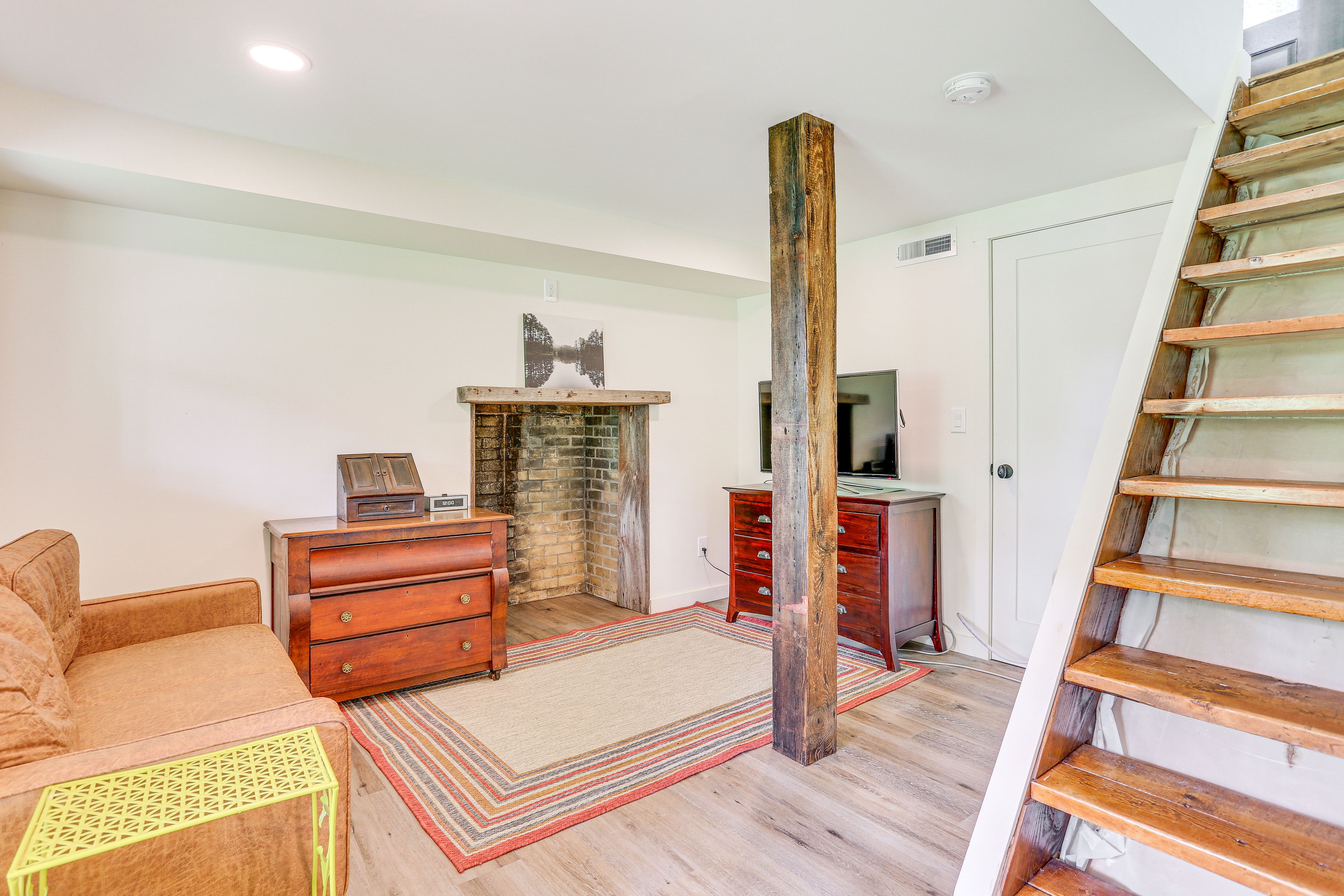 Studio Living Area | Lower Level