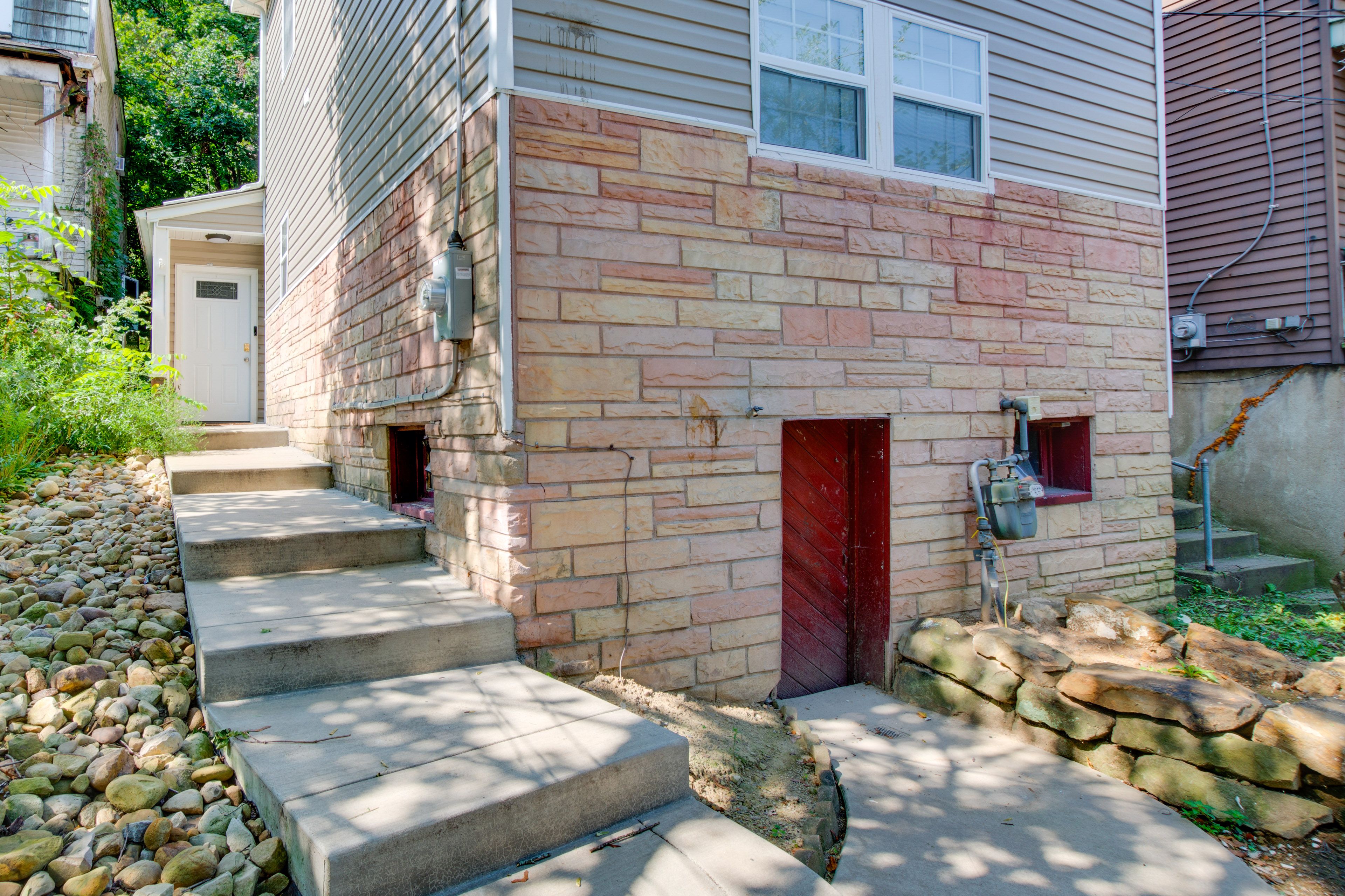 Exterior | Free Street Parking (First-Come, First-Served)