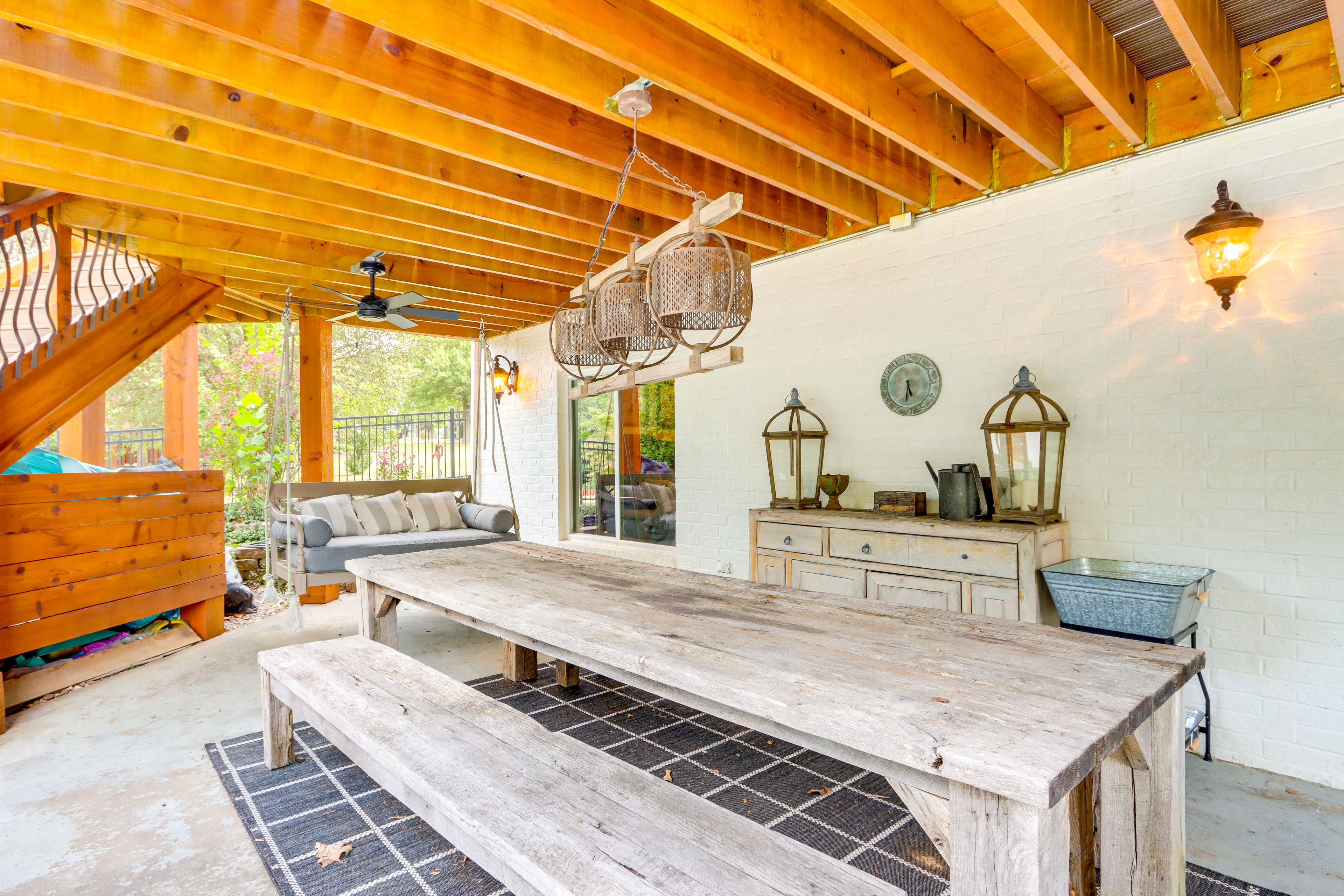 Covered Patio | Dining Area | Swing