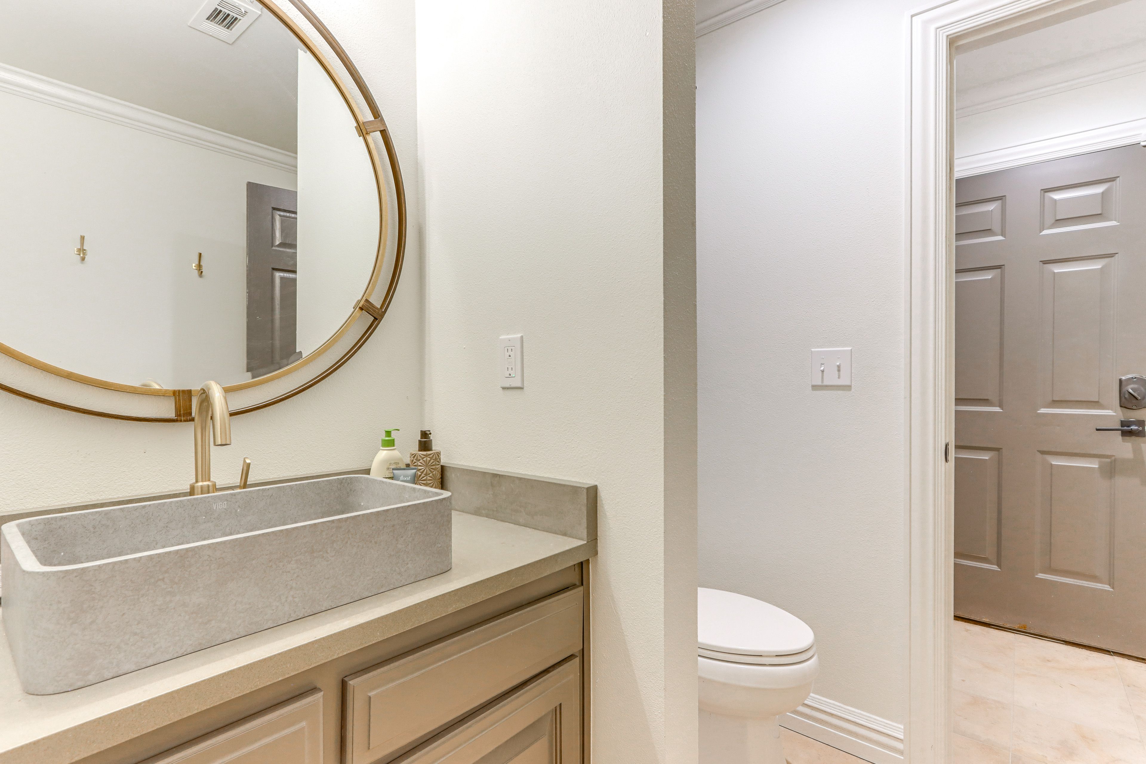 Half Bathroom | Basement Level