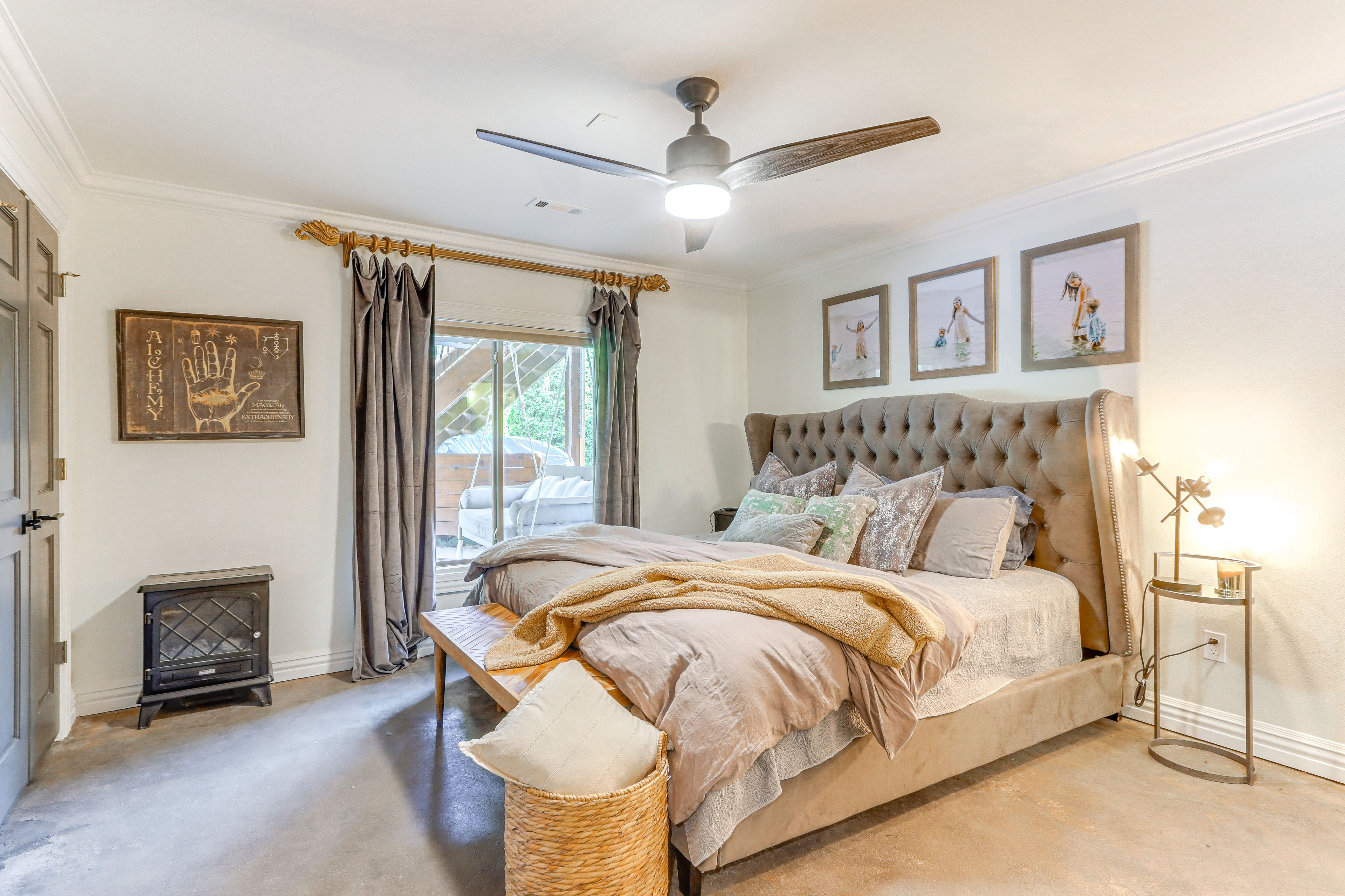Bedroom 5 | King Bed | Basement Level