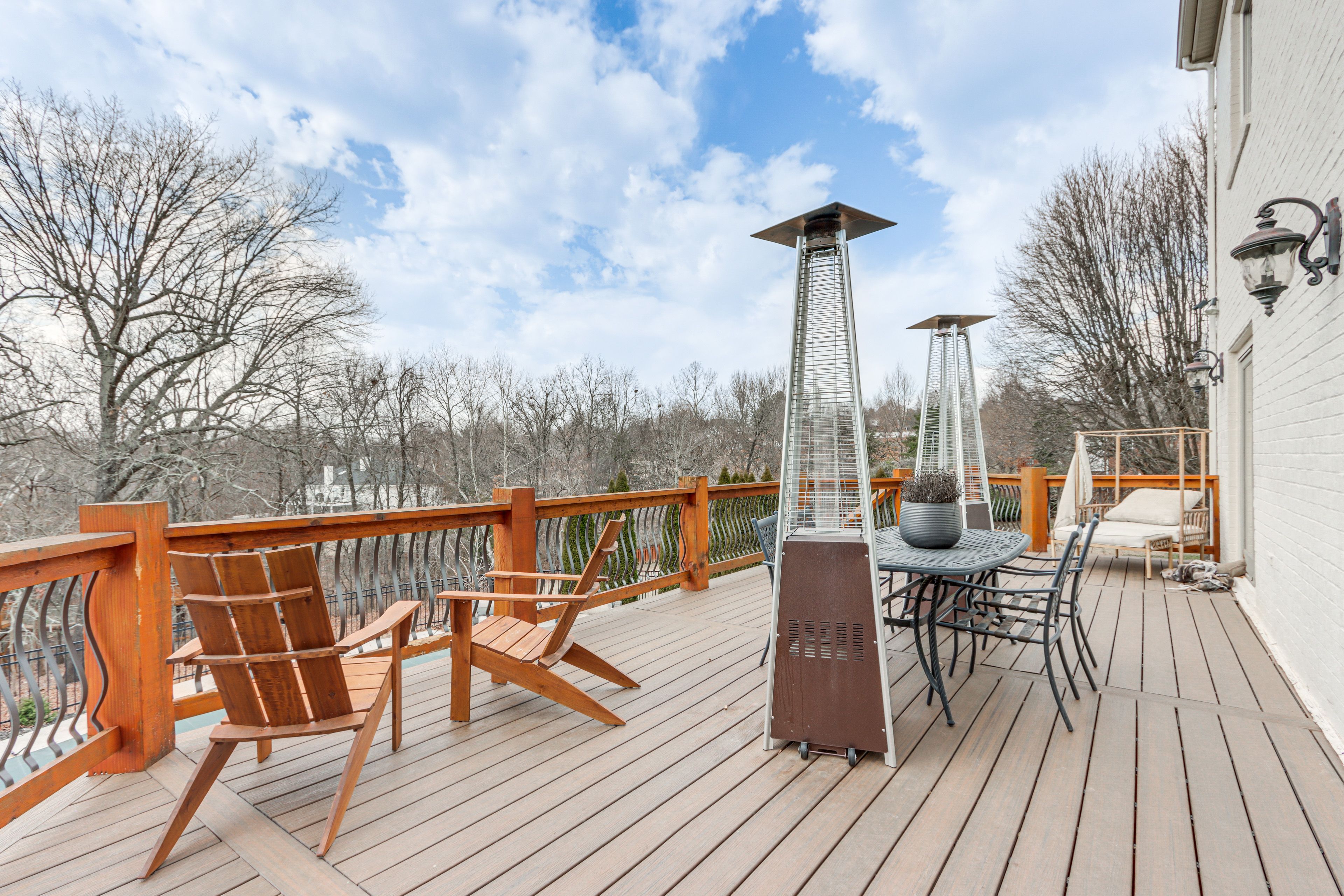 Furnished Deck