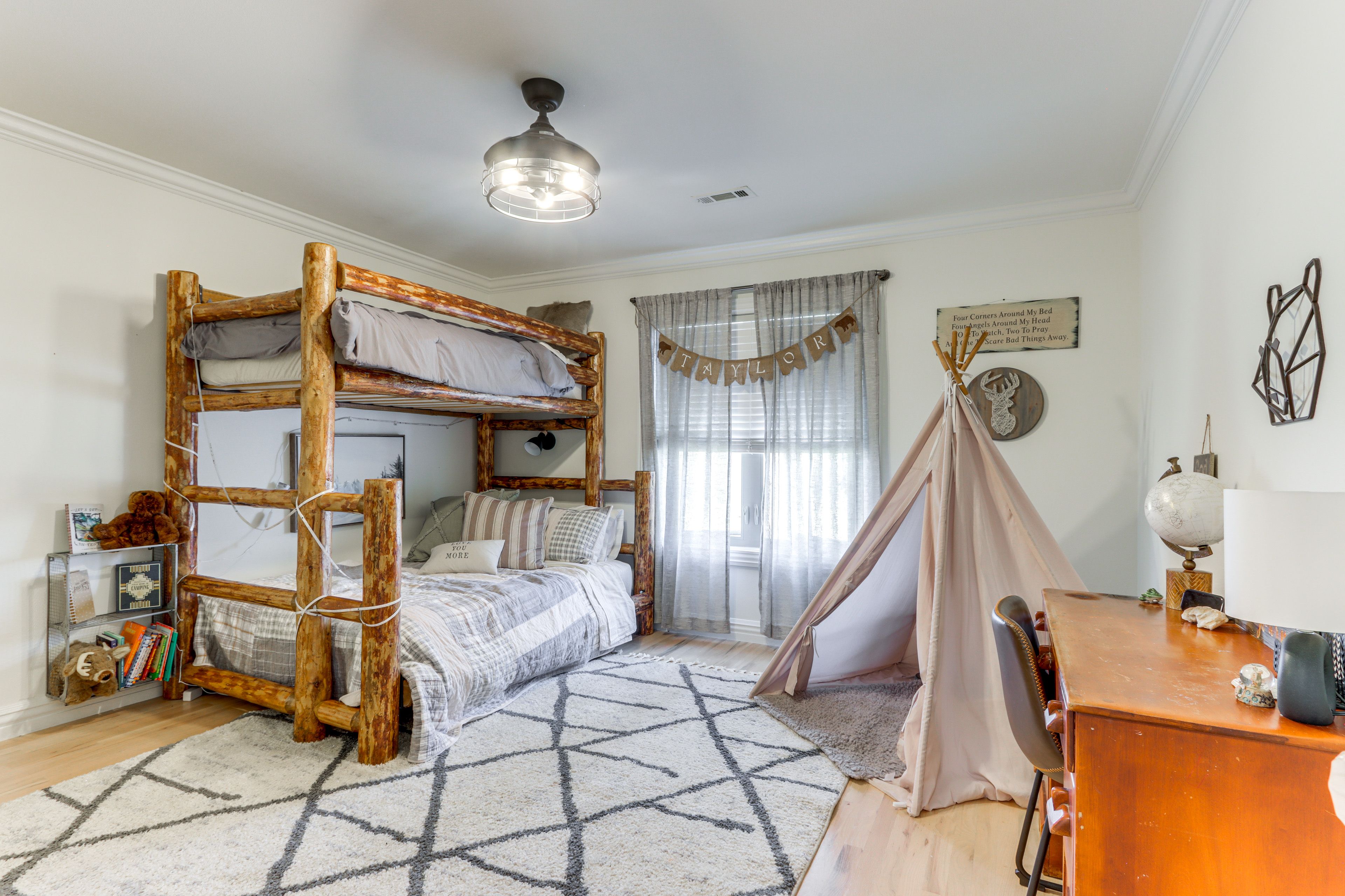 Bedroom 4 | Twin/Full Bunk Bed | 2nd Floor