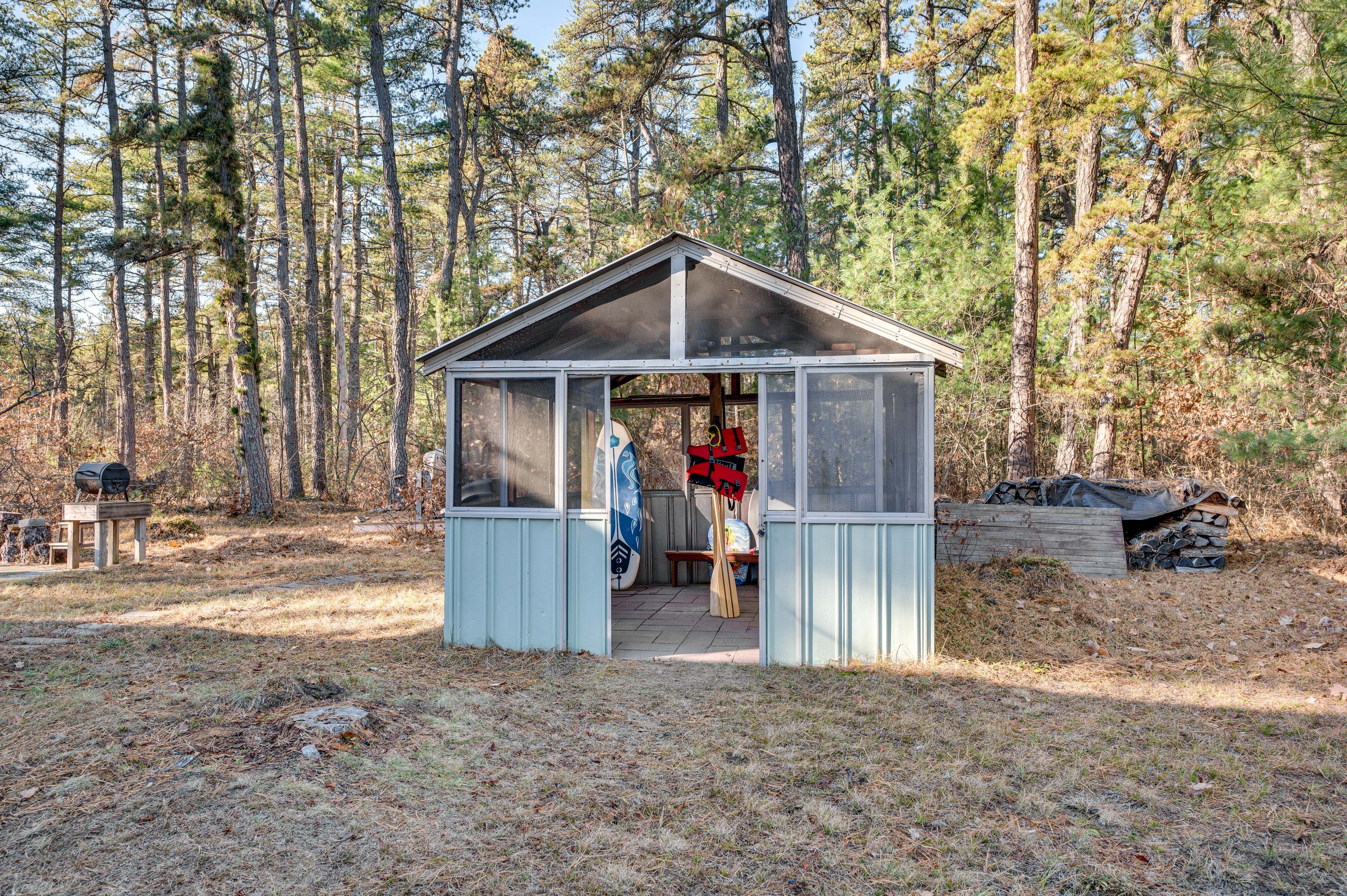 Screened-In Shed | Lake Gear