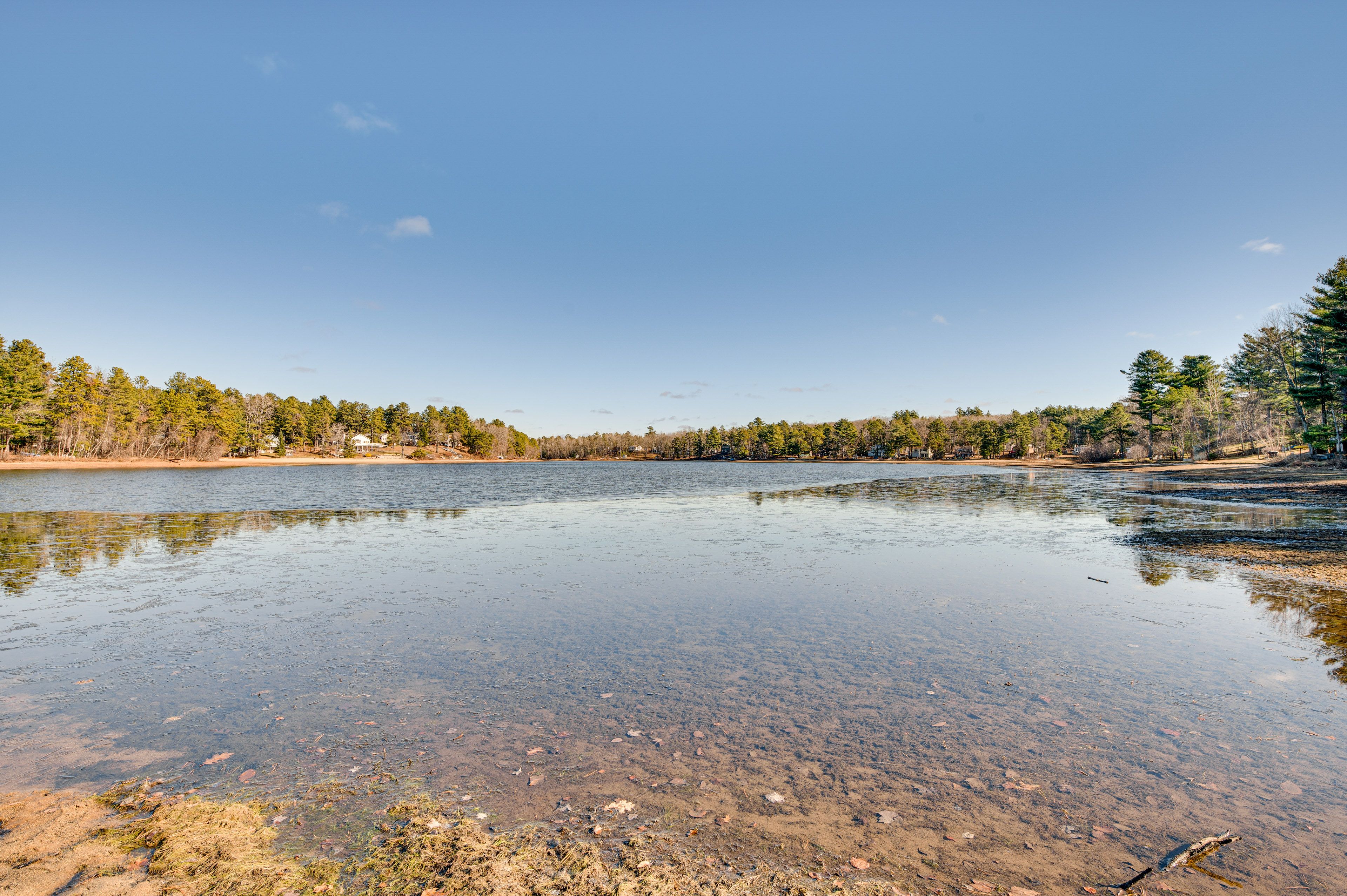 Walk to Lake Access