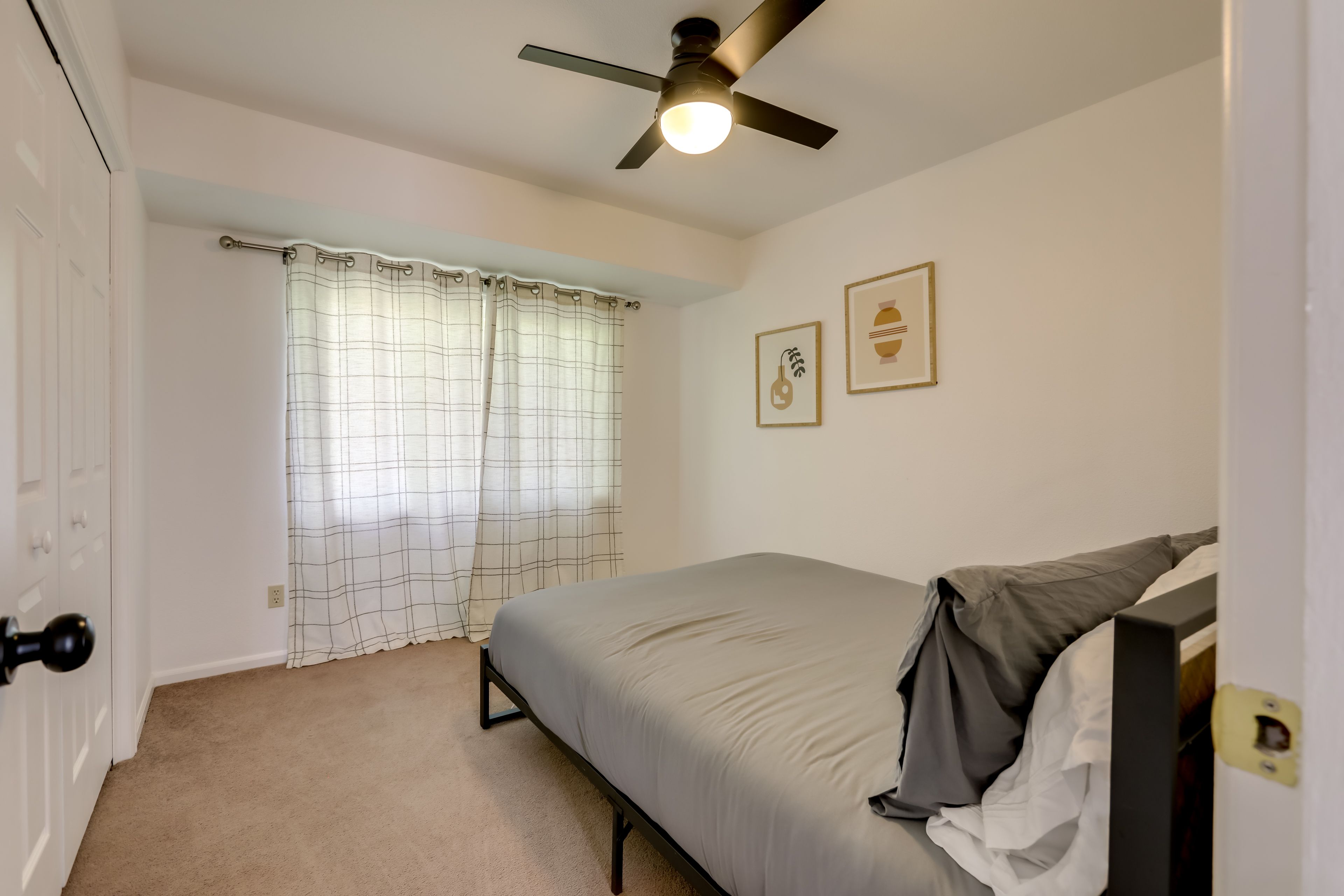 Bedroom 3 | 1st Floor | Queen Bed