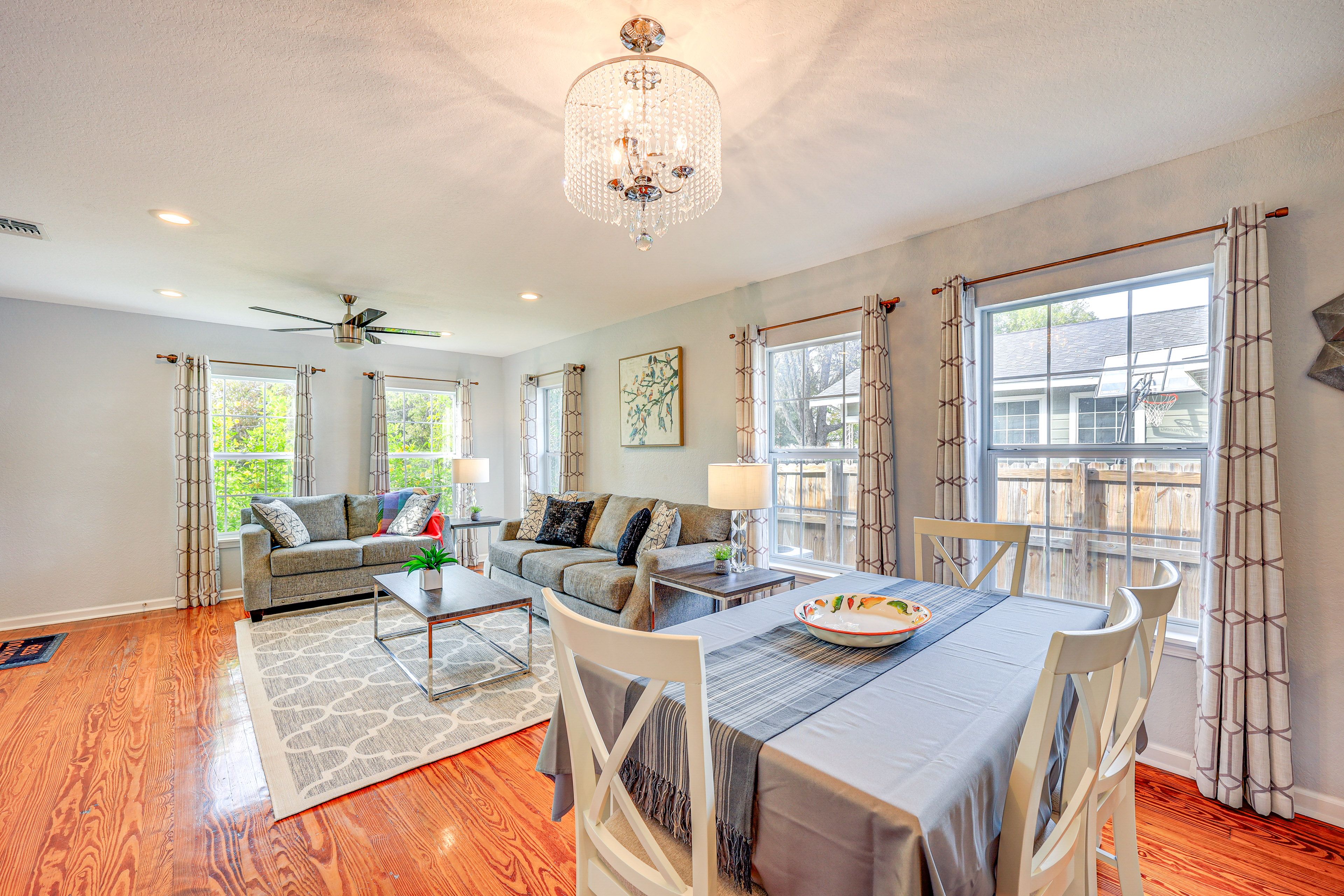 San Antonio Vacation Rental | 4BR | 3BA | 1,800 Sq Ft | 3 Steps Required