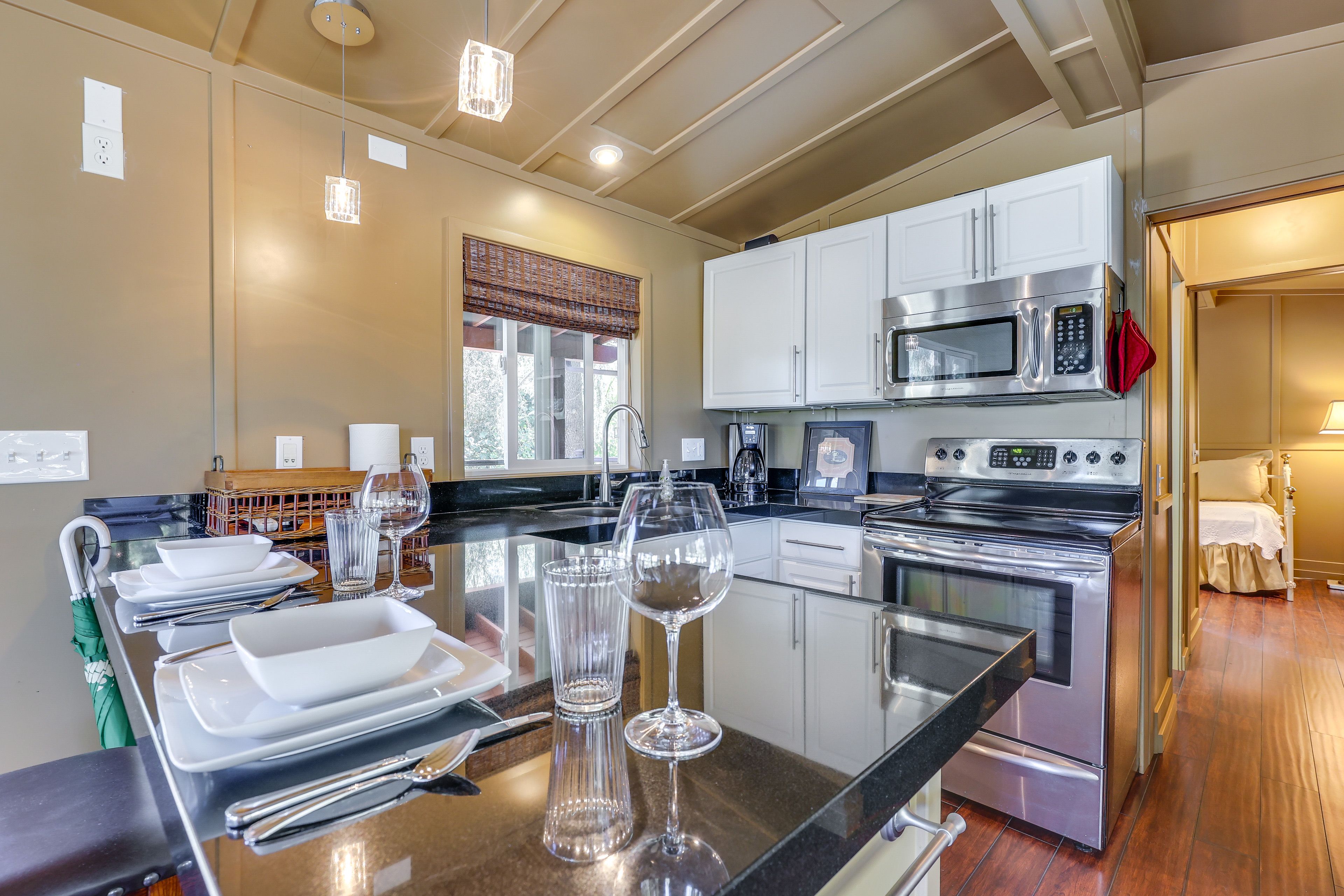 Kitchen | Drip Coffee Pot | Toaster