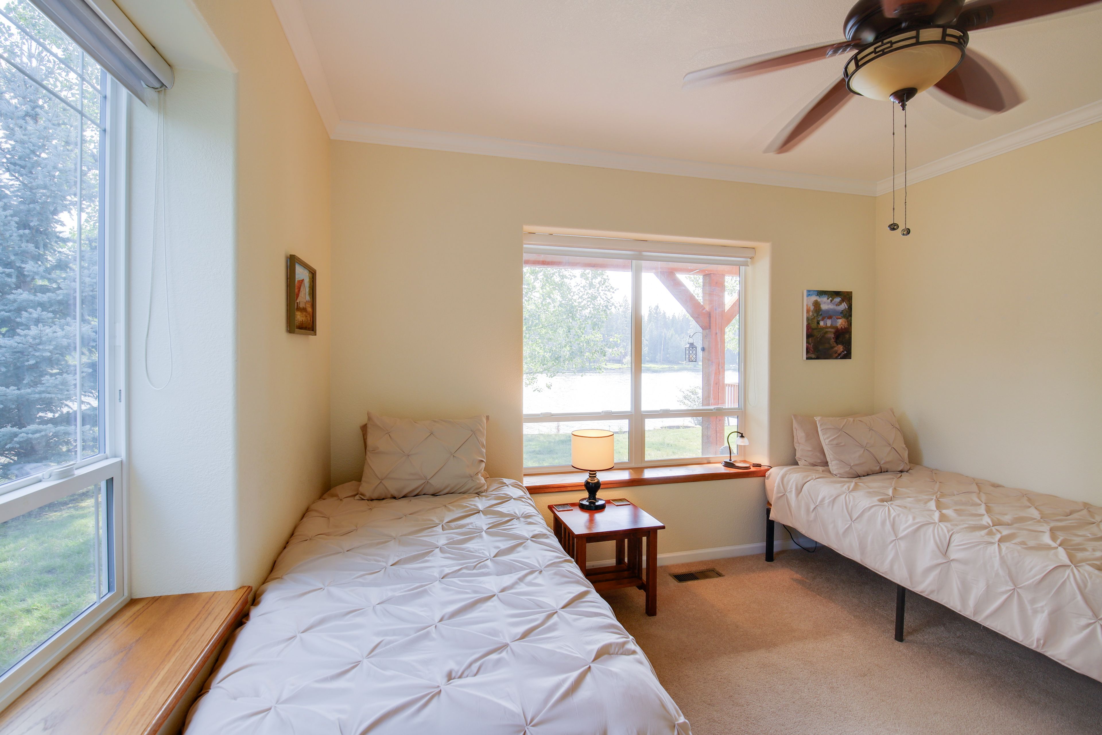 Bedroom 3 | 2 Twin Beds | Dedicated Workspace