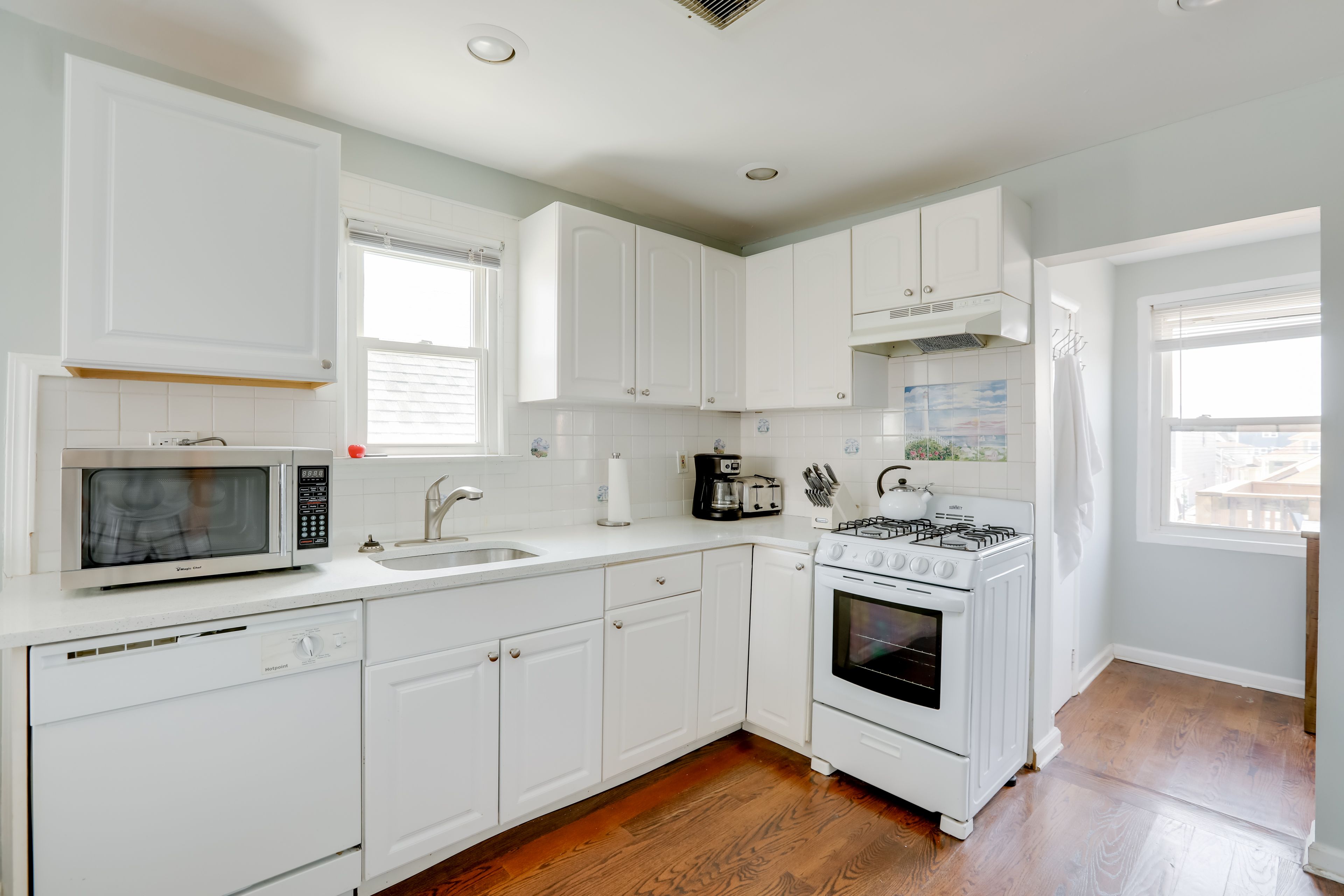 Kitchen | Drip Coffee Maker | Toaster | Cooking Basics