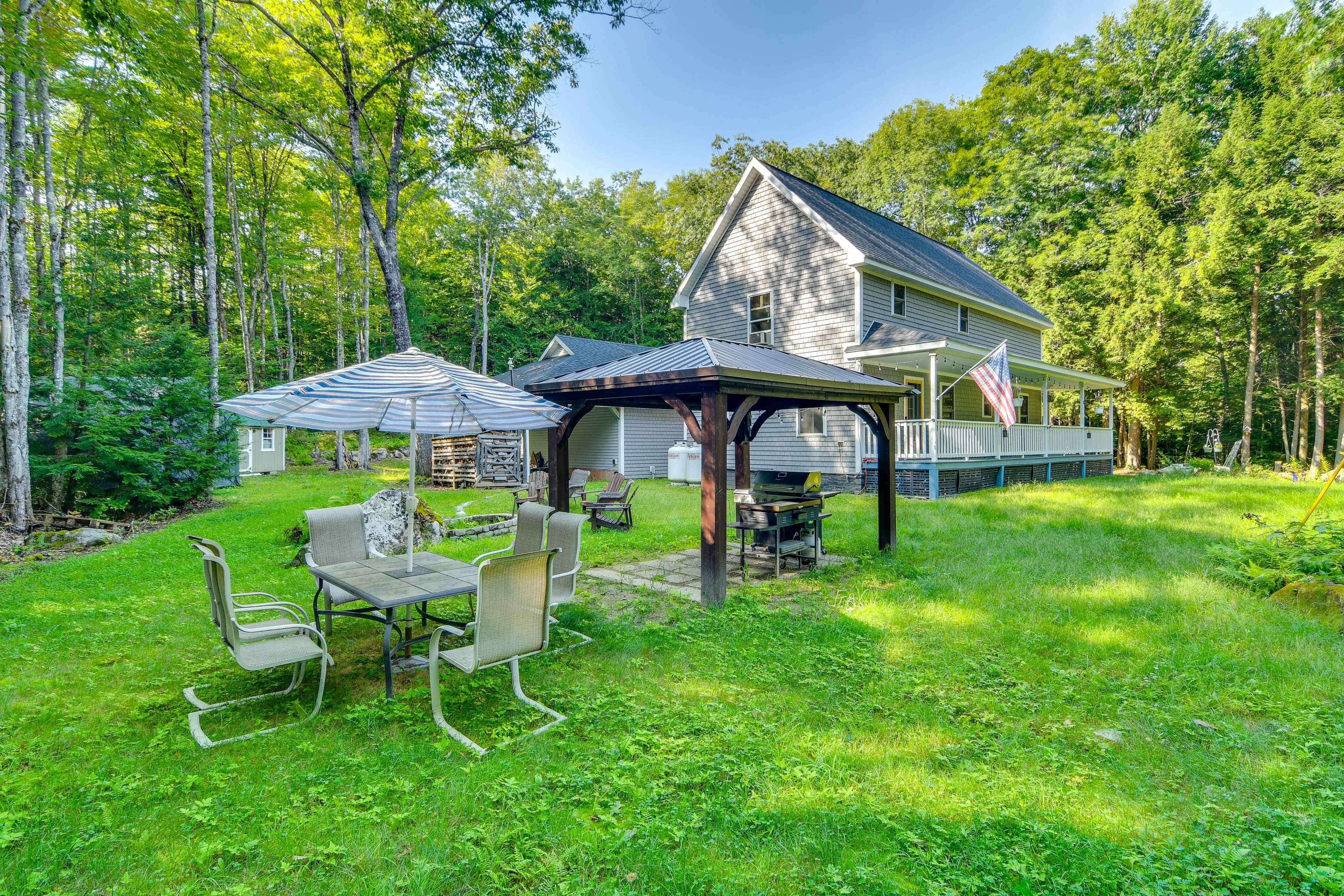Chesterville Vacation Rental | 3BR | 2BA | 1,200 Sq Ft | Stairs Required