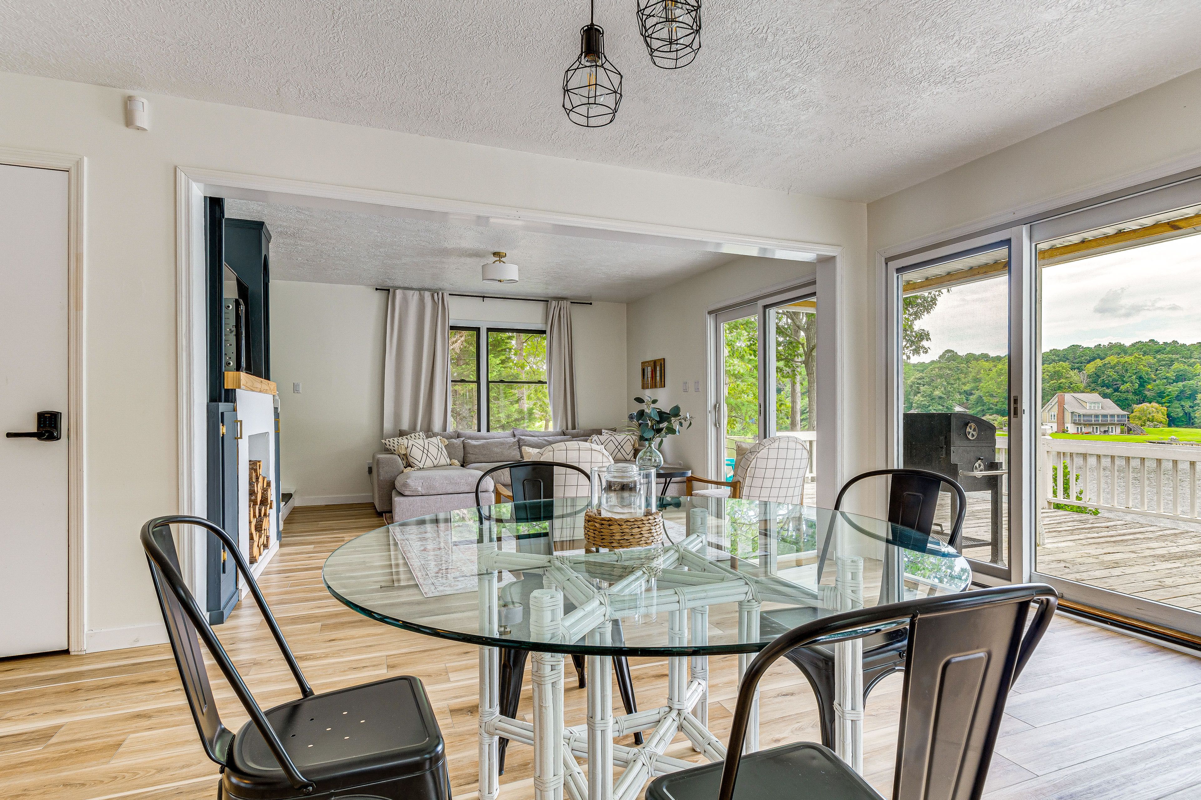 Dining Table | 2-Story Home | Free WiFi | Central A/C & Heating