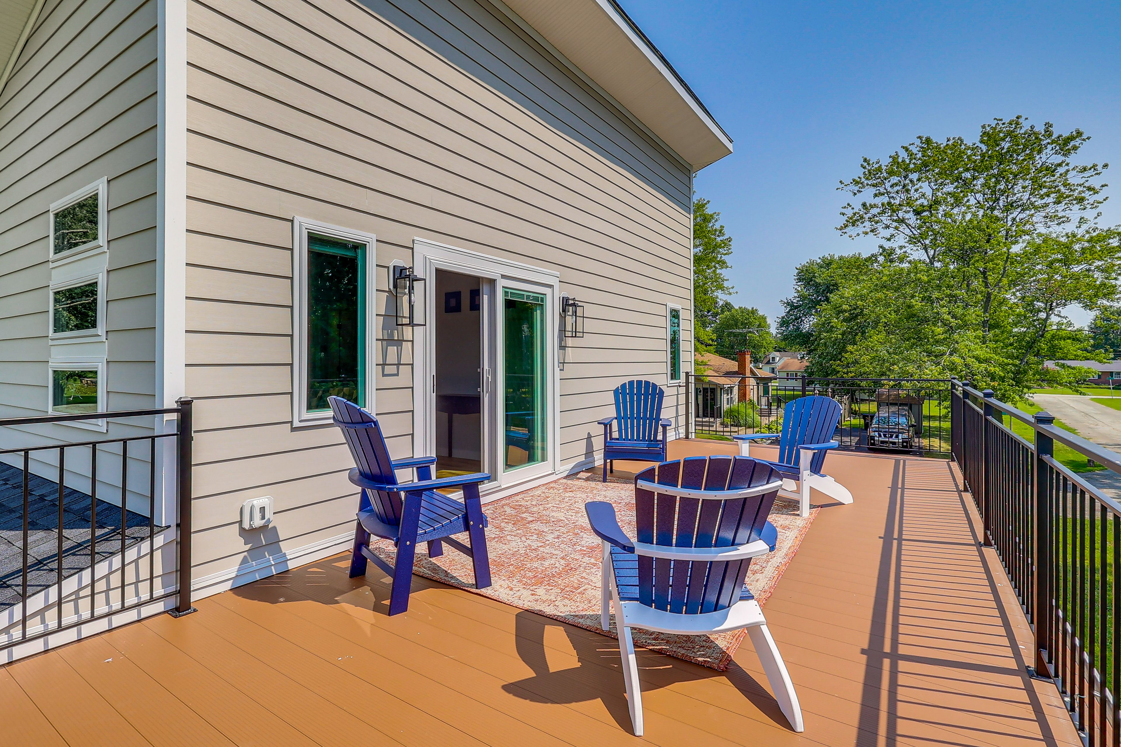Furnished Balcony | 2nd Floor