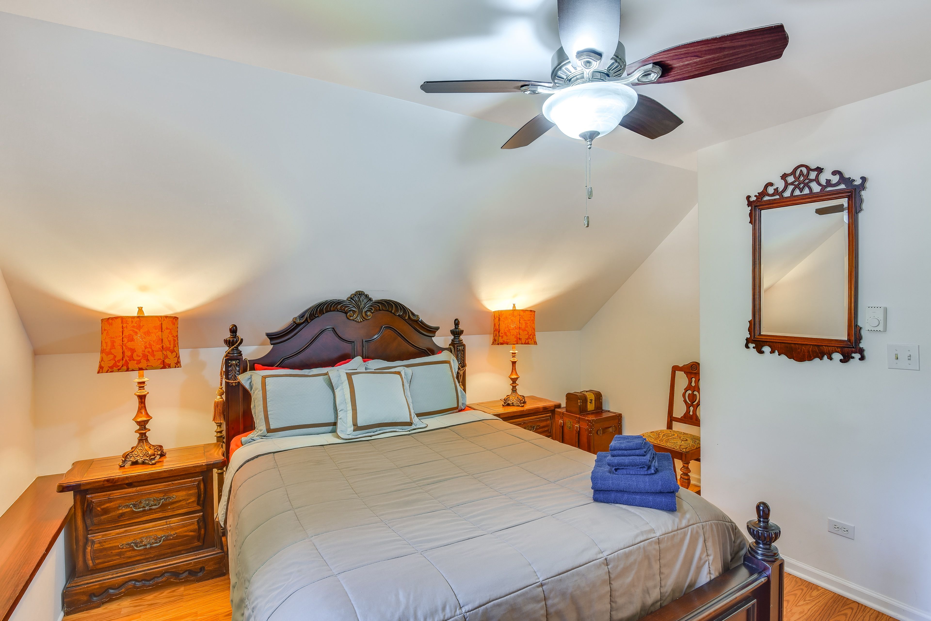 Bedroom 3 | 2nd Floor | Queen Bed