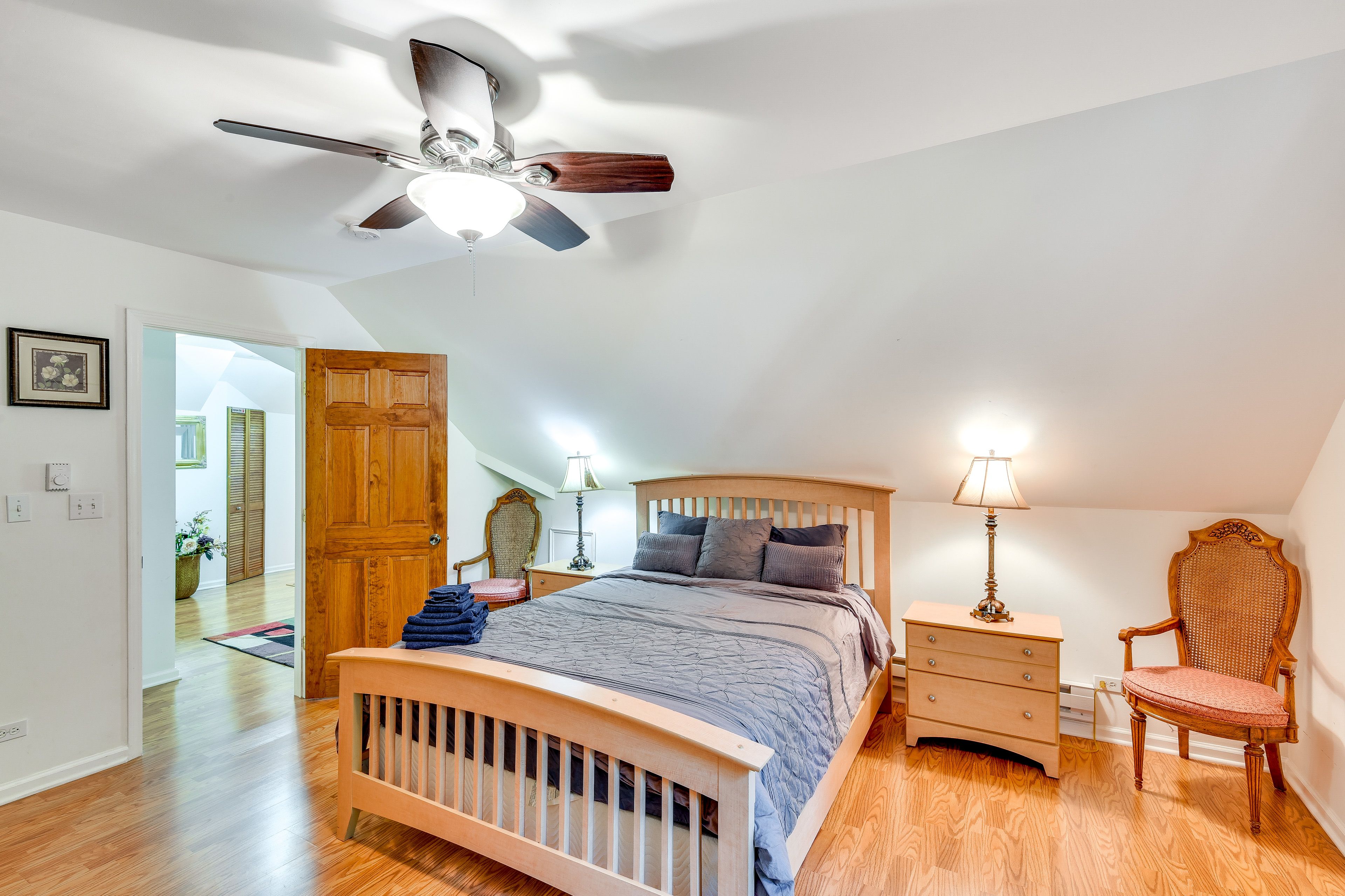 Bedroom 1 | 2nd Floor | Queen Bed | Twin Daybed w/ Twin Trundle
