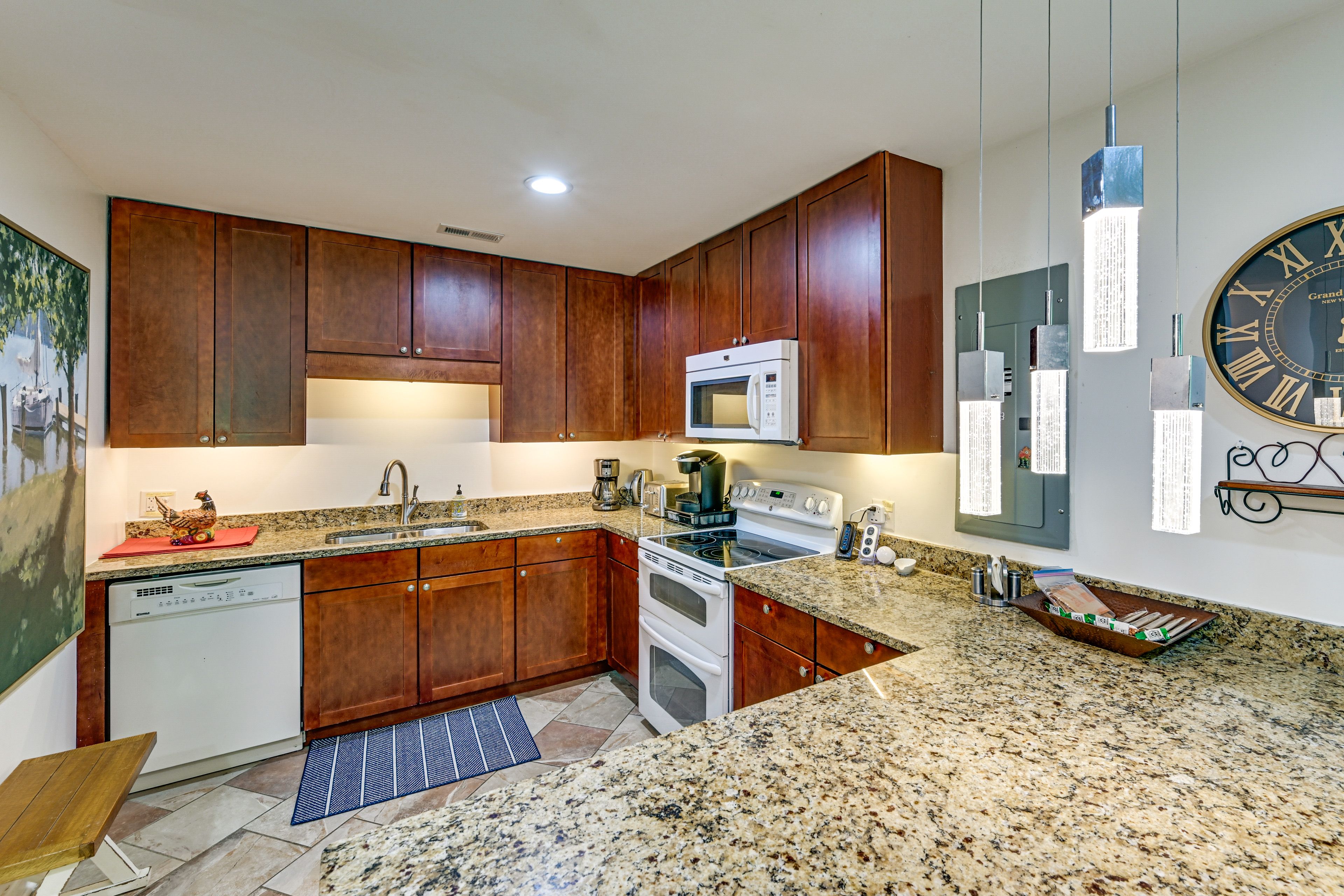 Kitchen | 1st Floor