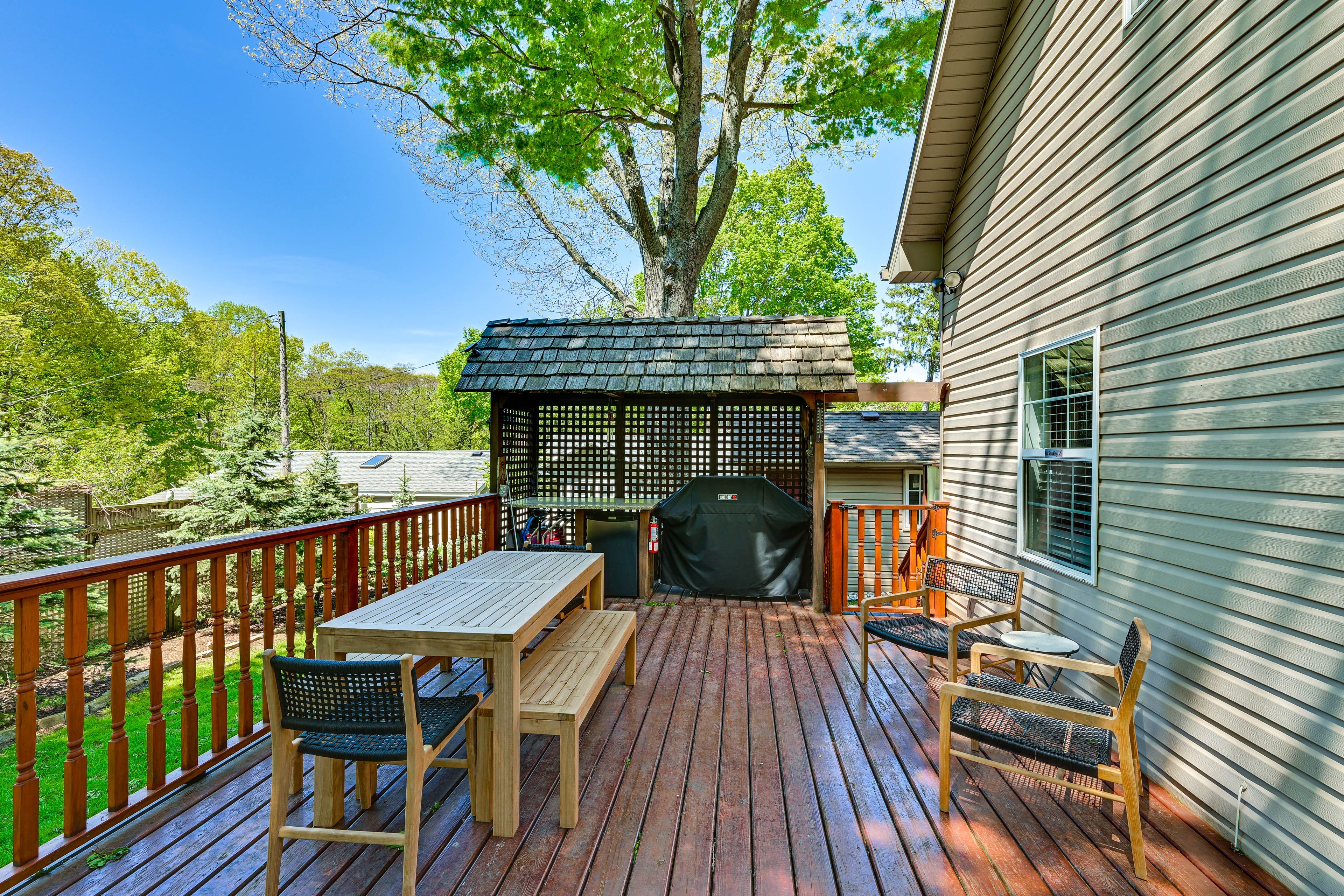 Coloma Vacation Rental | 5BR | 2BA | 1,782 Sq Ft