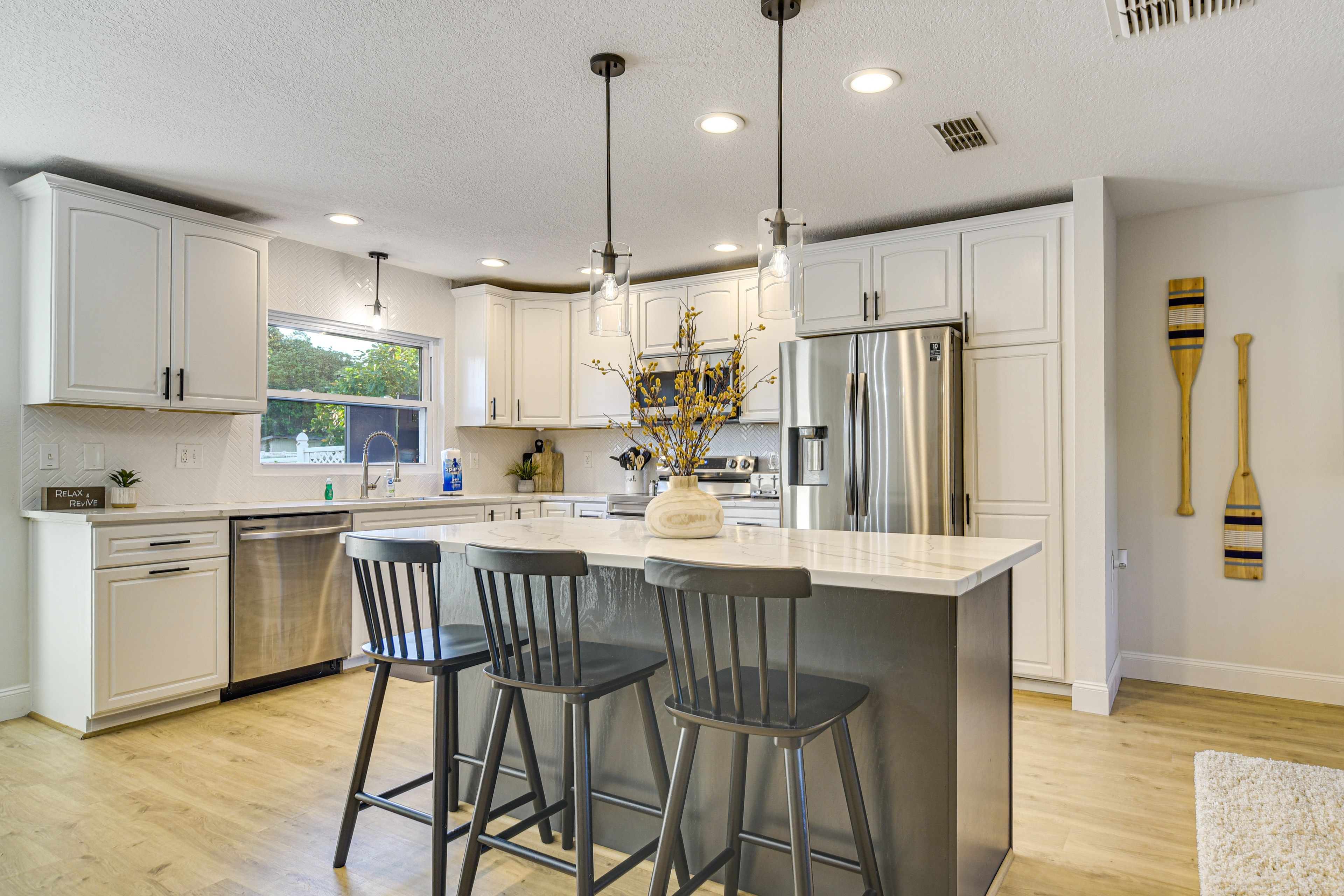 Kitchen | Keurig & Drip Coffee Makers | Dishwasher | Spices | Toaster