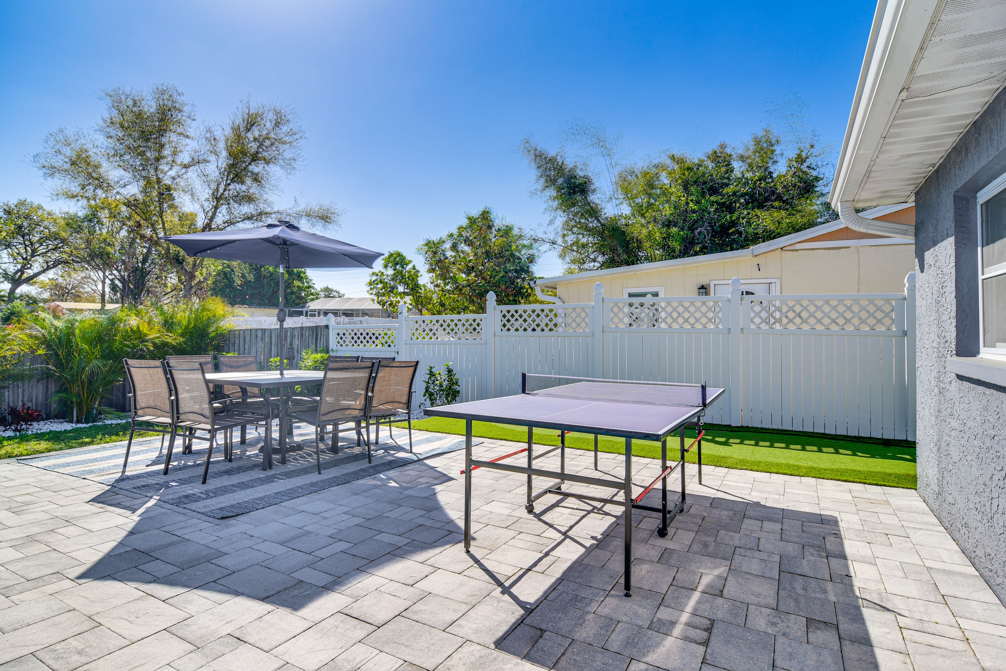 Patio | Outdoor Dining Area | Ping-Pong Table