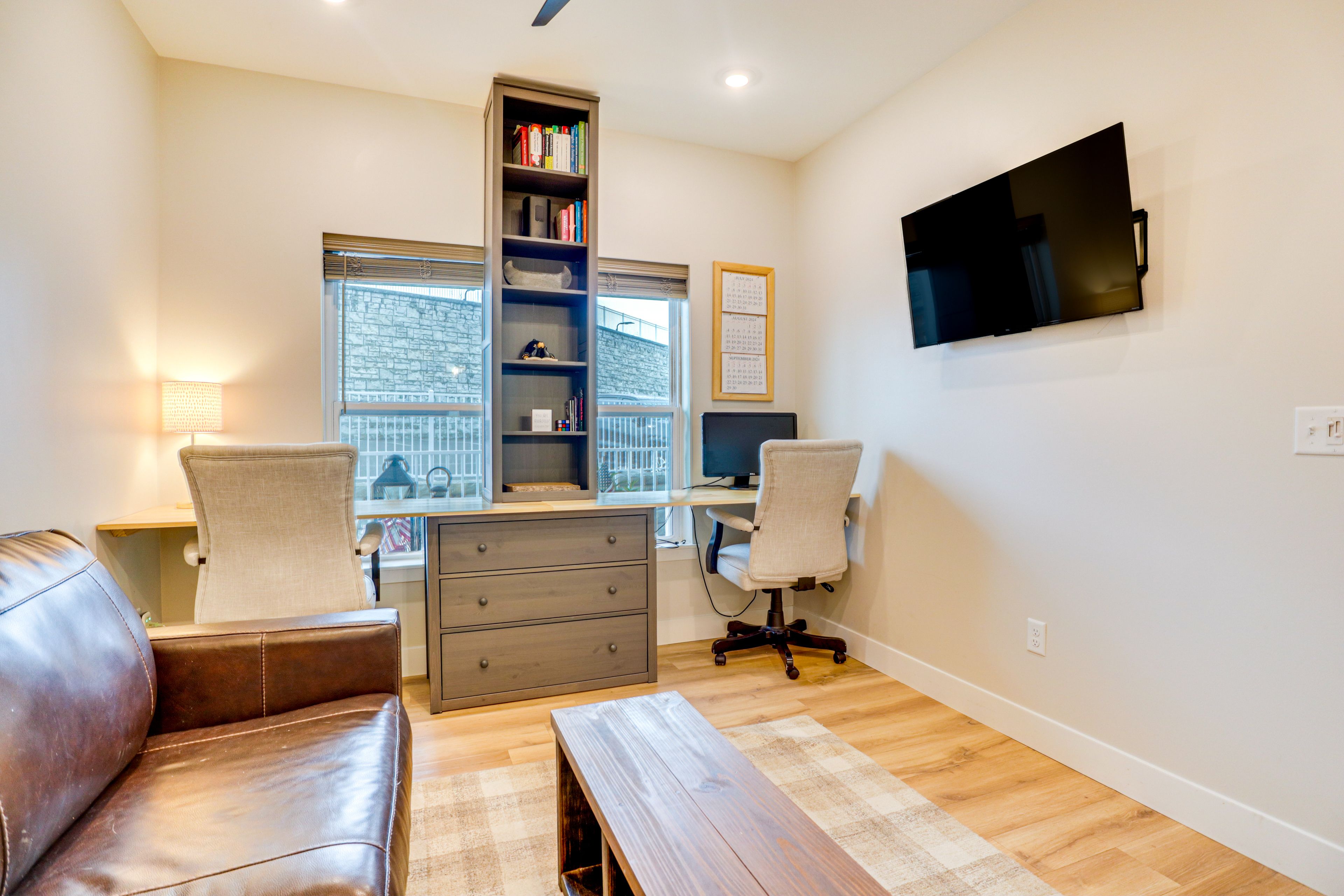 Bedroom 4 | Queen Sleeper Sofa | Desk Workspaces w/ Monitor | En-Suite