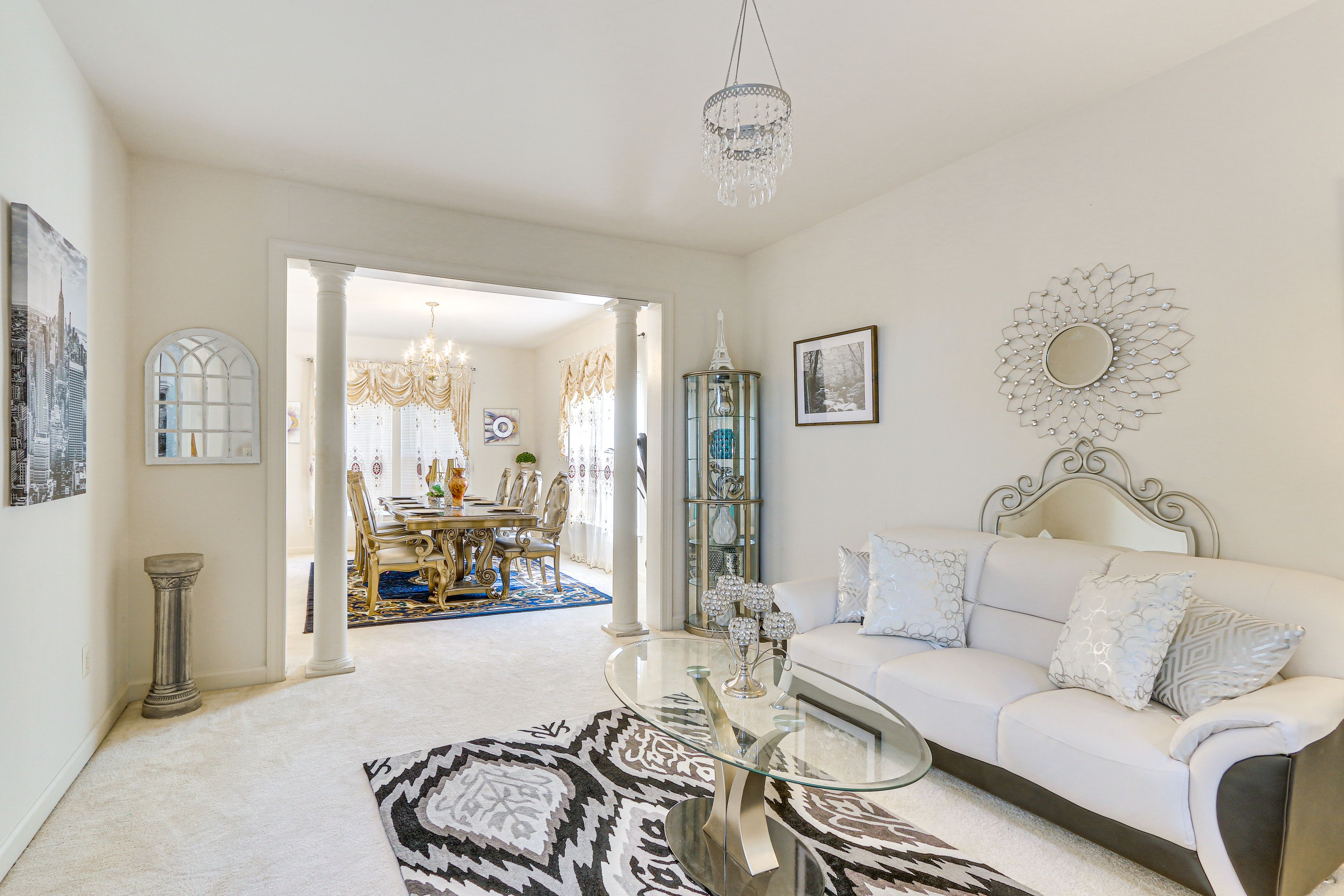 Sitting Room | 1st Floor