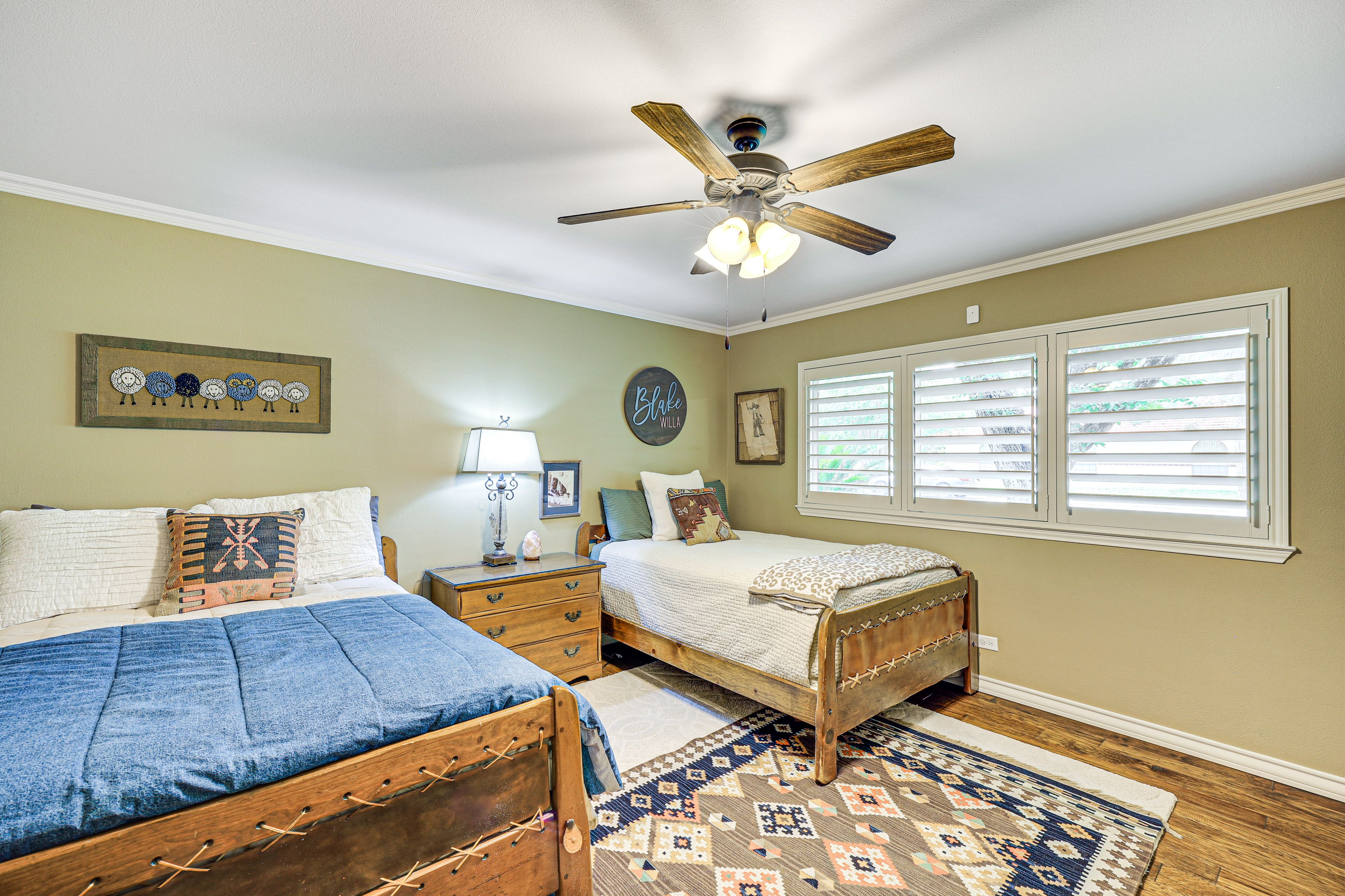 Bedroom 3 | 2 Full Beds