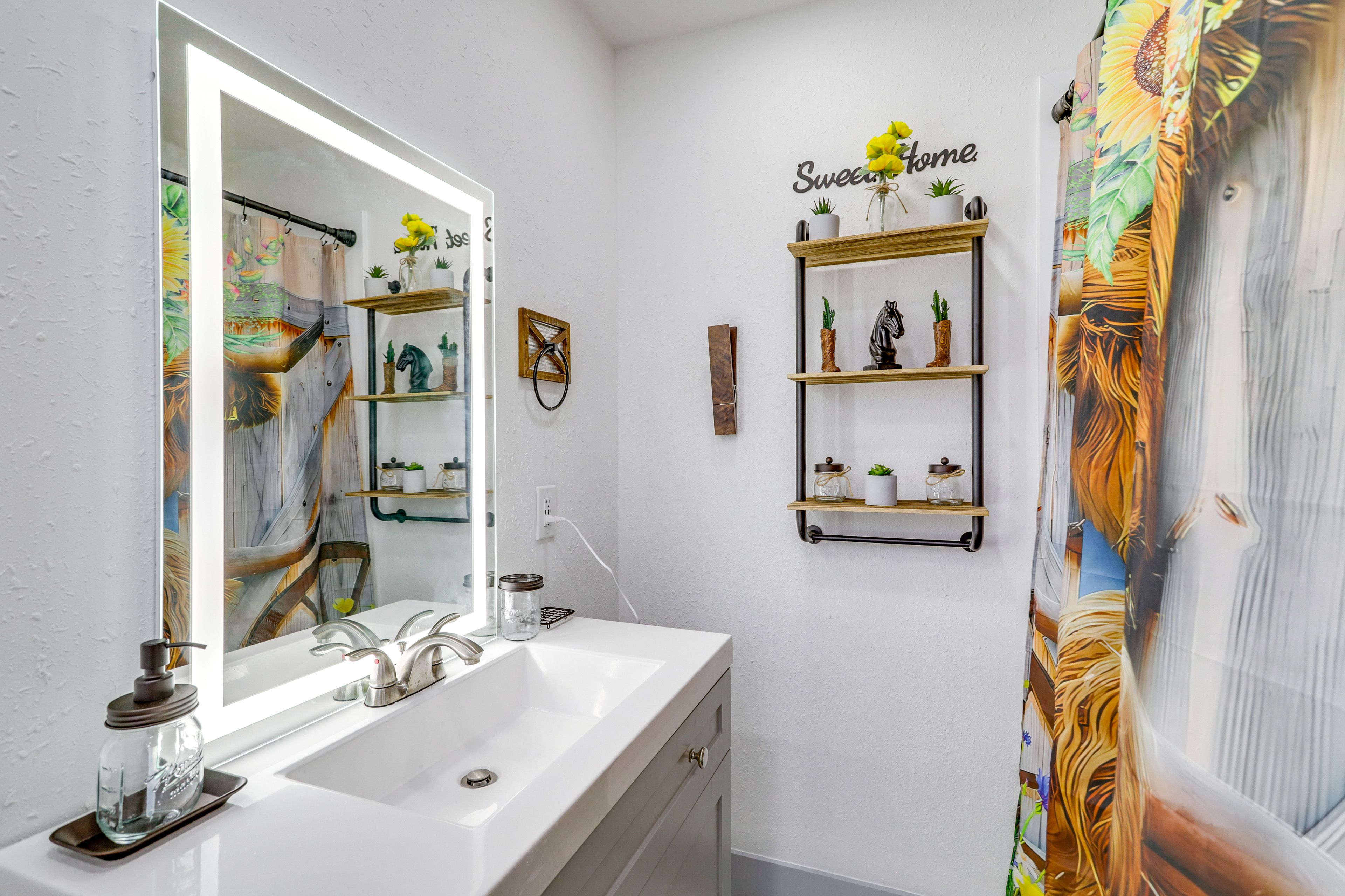 Bathroom | Towels Provided | 2nd Floor