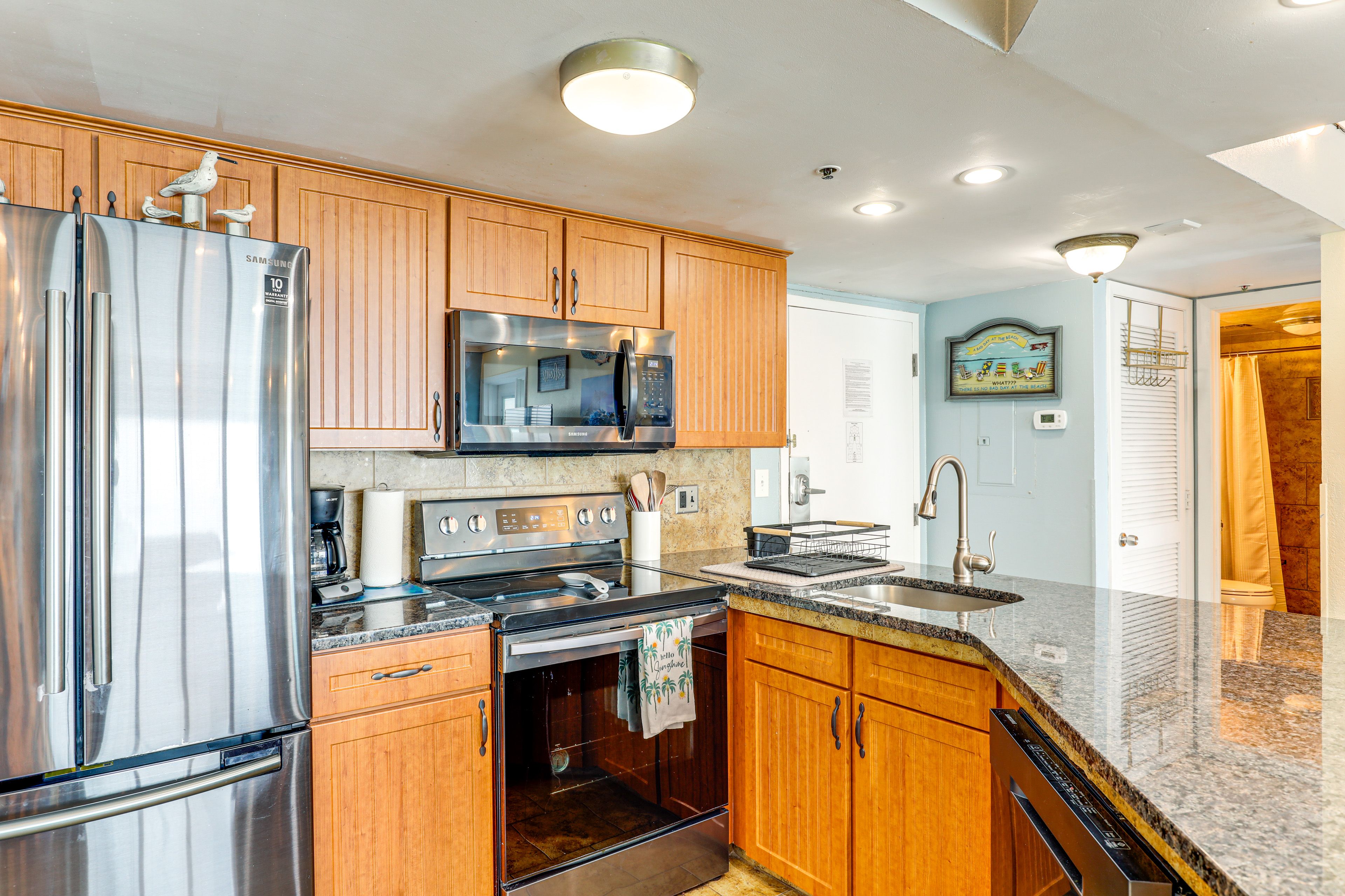 Kitchen | Drip Coffee Maker | Dishwasher | Toaster