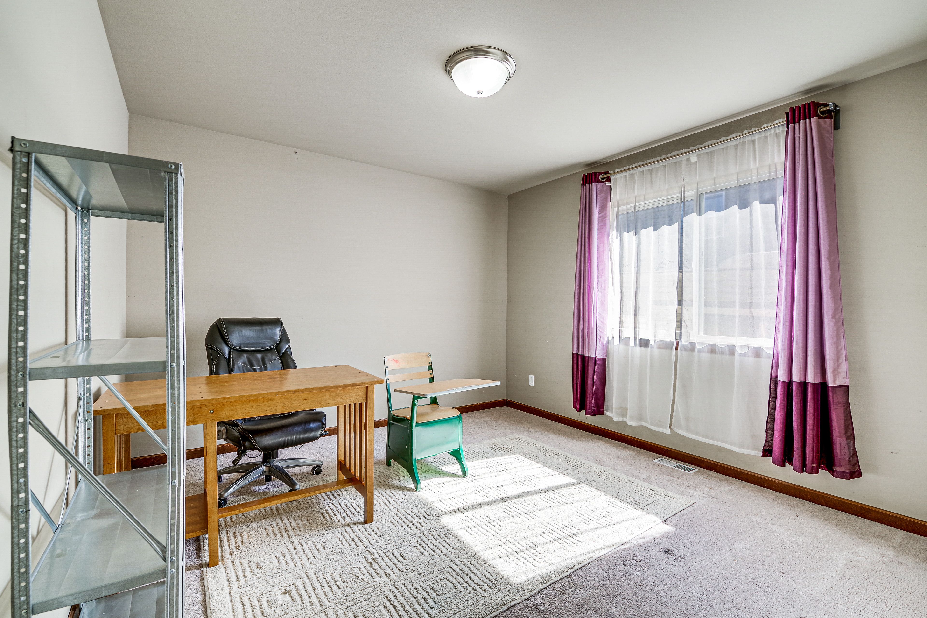 Office | 1st Floor