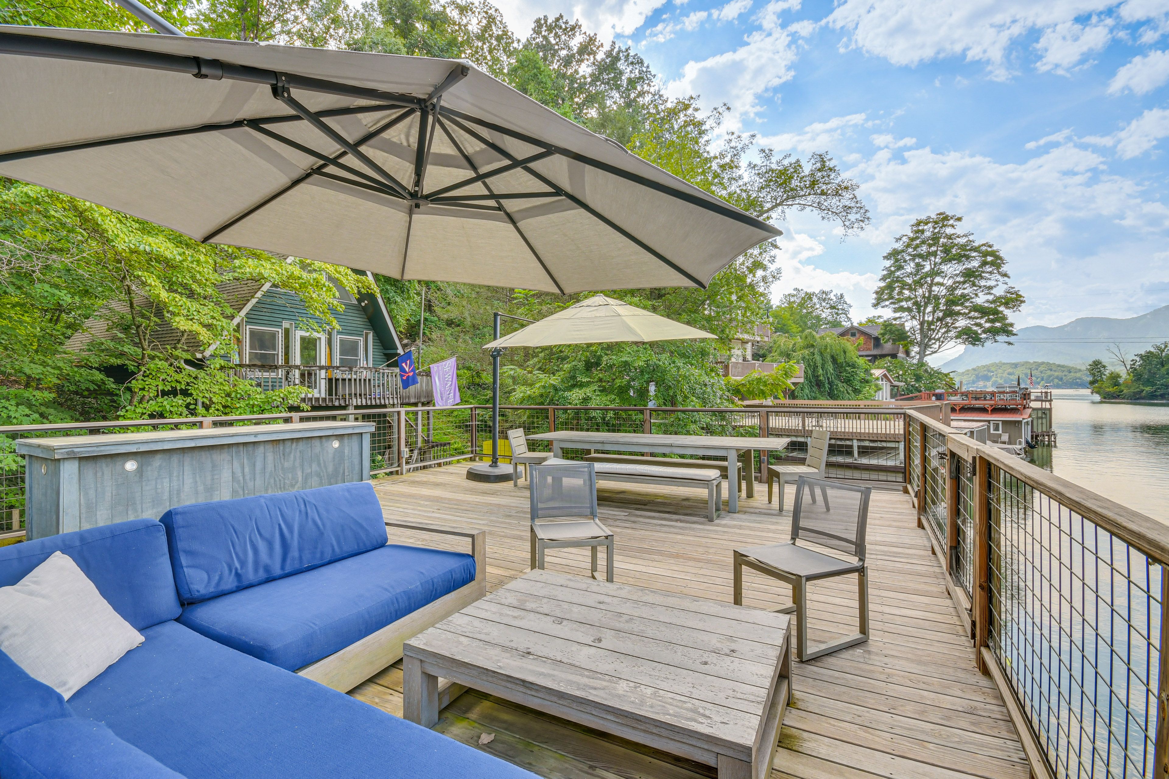 Lake Lure Vacation Rental | 1BR | 1BA | 800 Sq Ft
