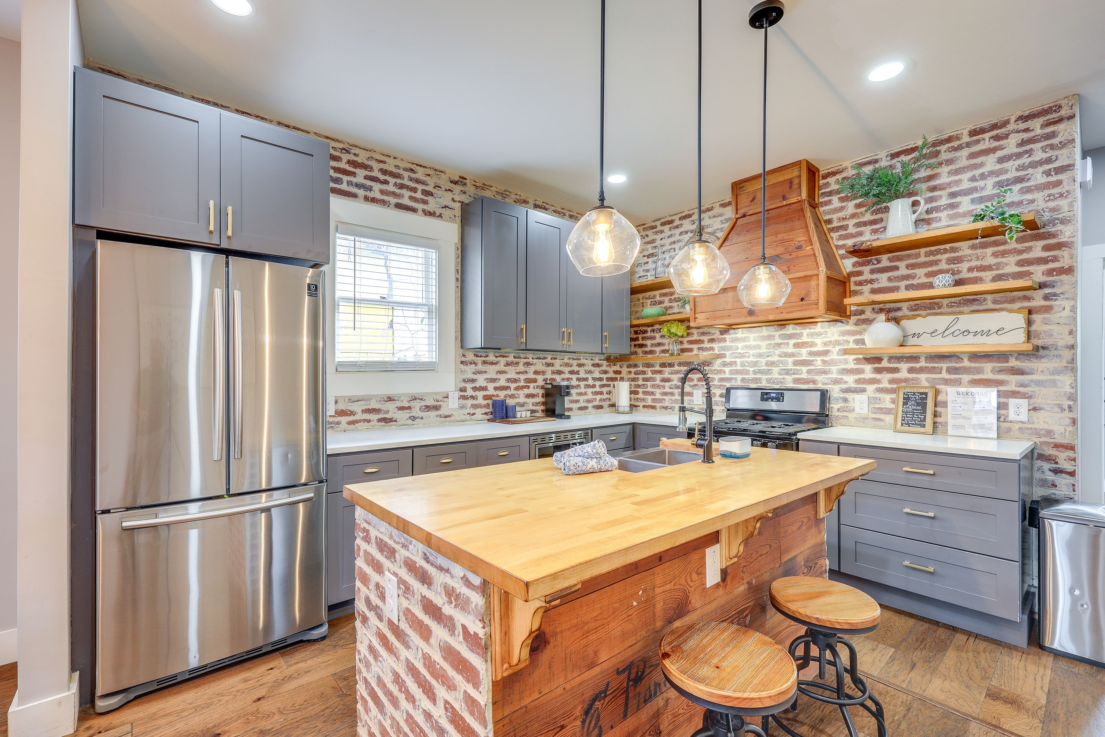Kitchen | Keurig Coffee Maker | Dishwasher