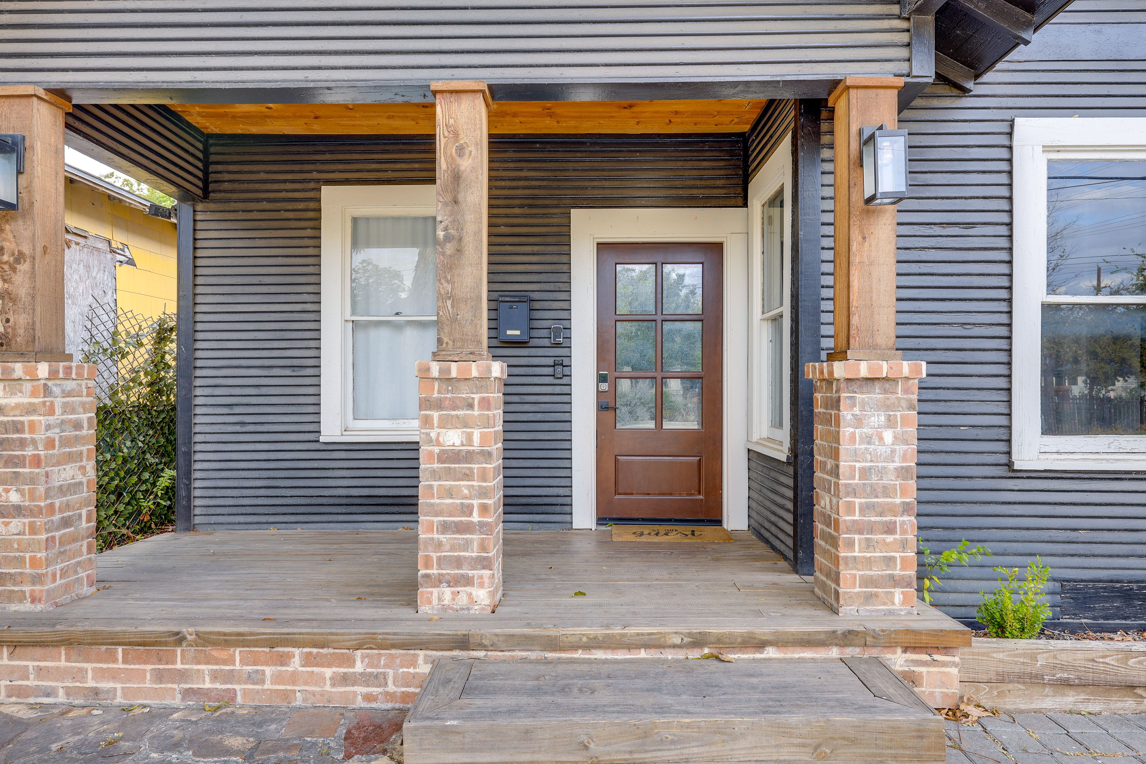 Front Entrance | Keyless Entry
