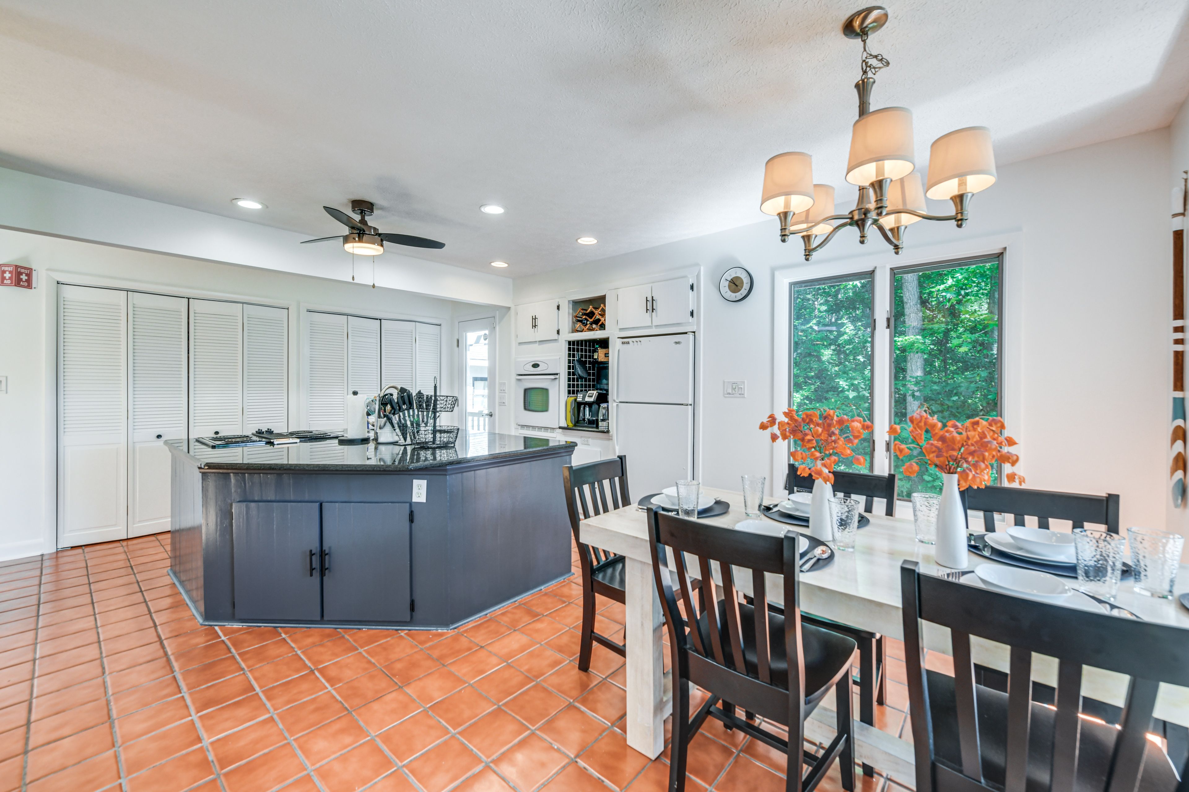 Dining Area | Dishware & Flatware Provided | 1st Floor