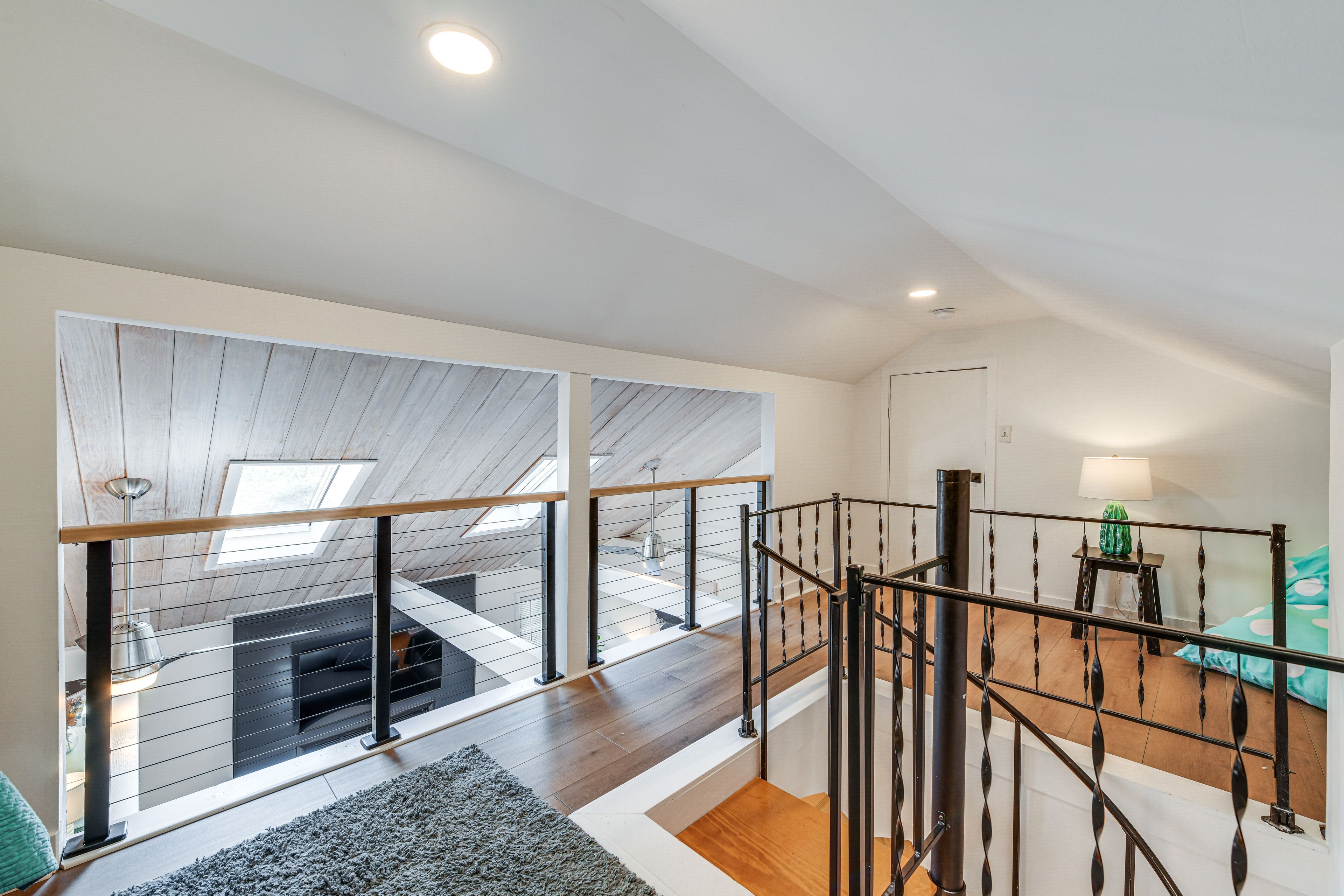 Loft | Twin Daybed | 2nd Floor
