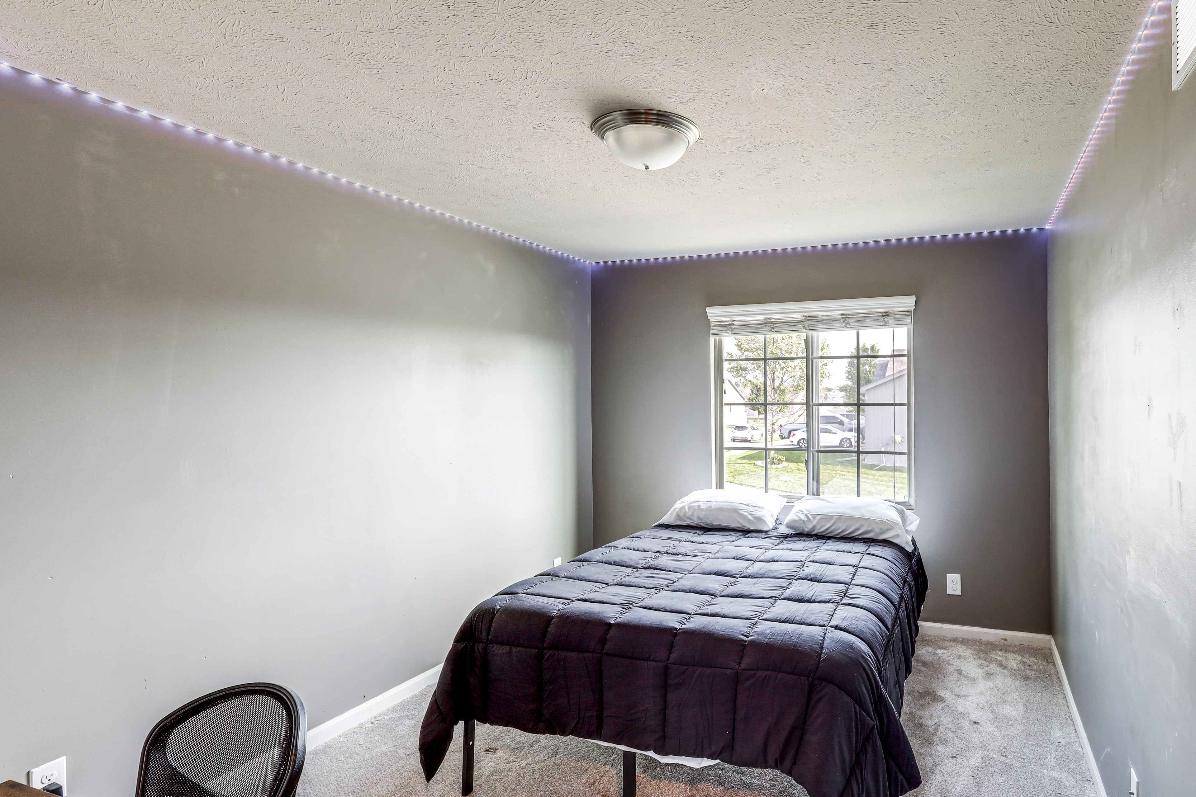 Bedroom 3 | Main Level | Queen Bed