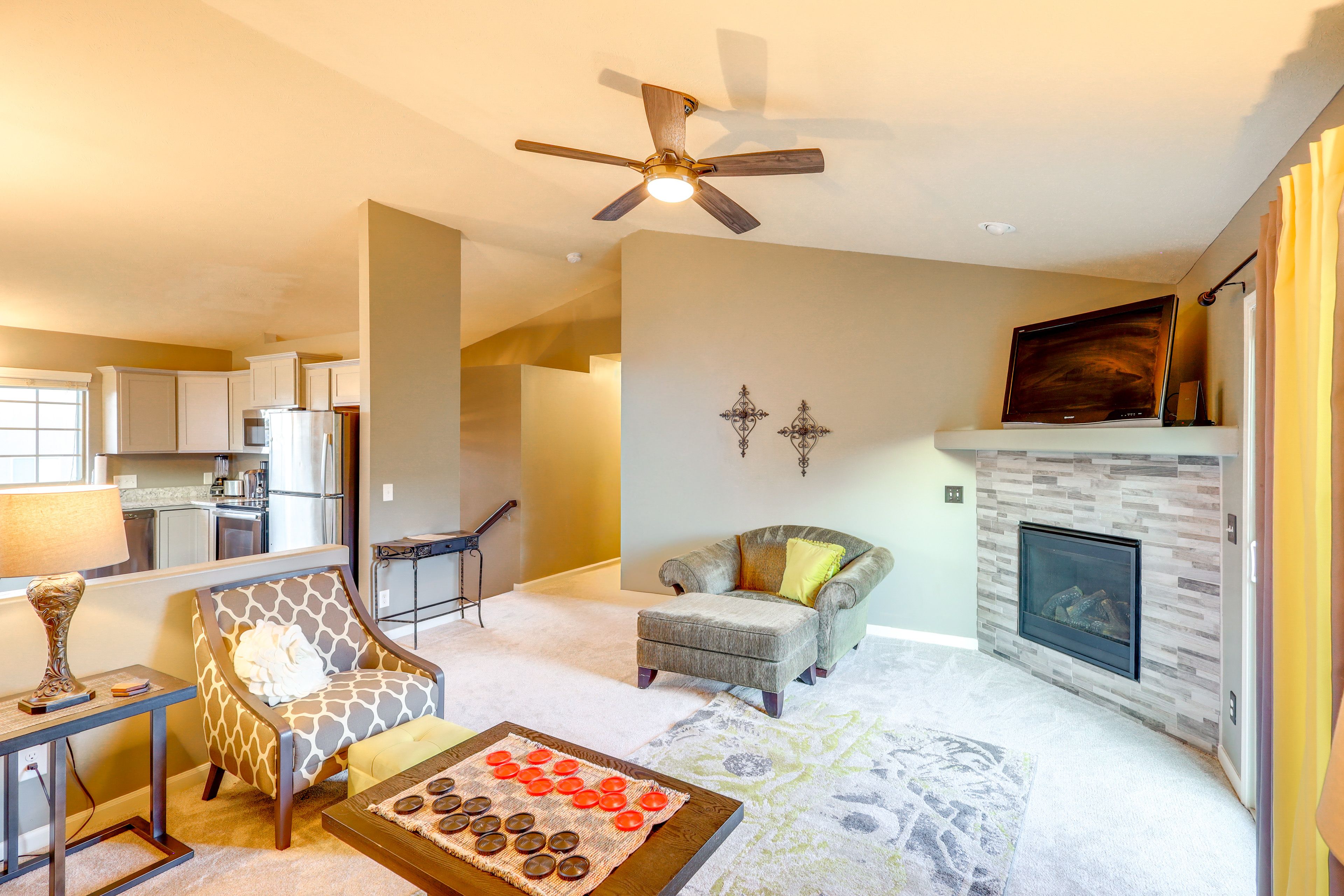 Interior | Open Floor Plan | Free WiFi